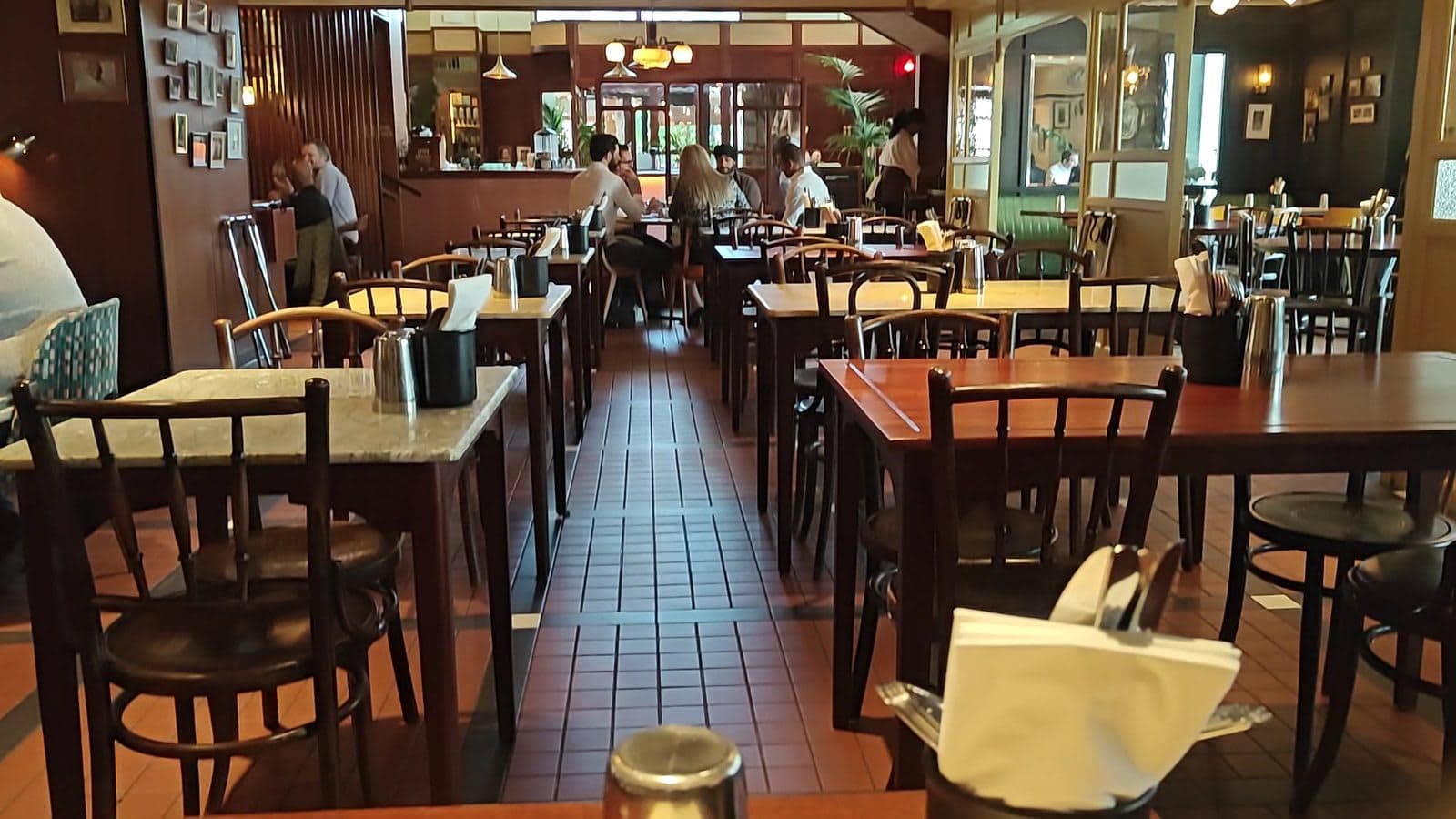 Dishoom Canary Wharf - image 1