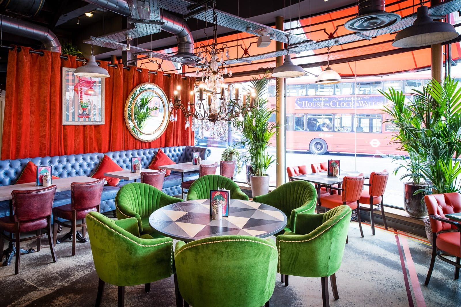 Bill's Greenwich Restaurant - image 1