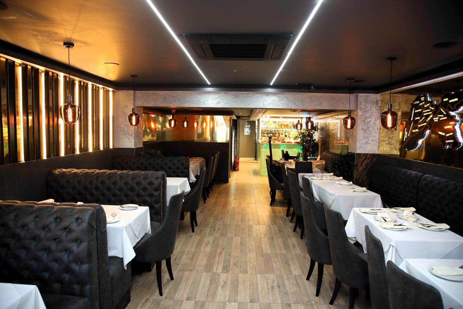 Kesar Punjabi Restaurant - Charlton - image 1