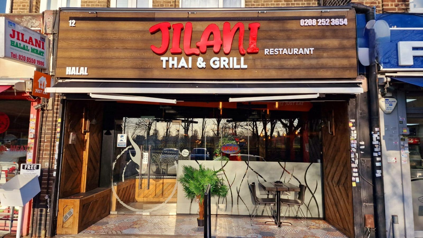 Jilani Curry & Grill Restaurant - image 1