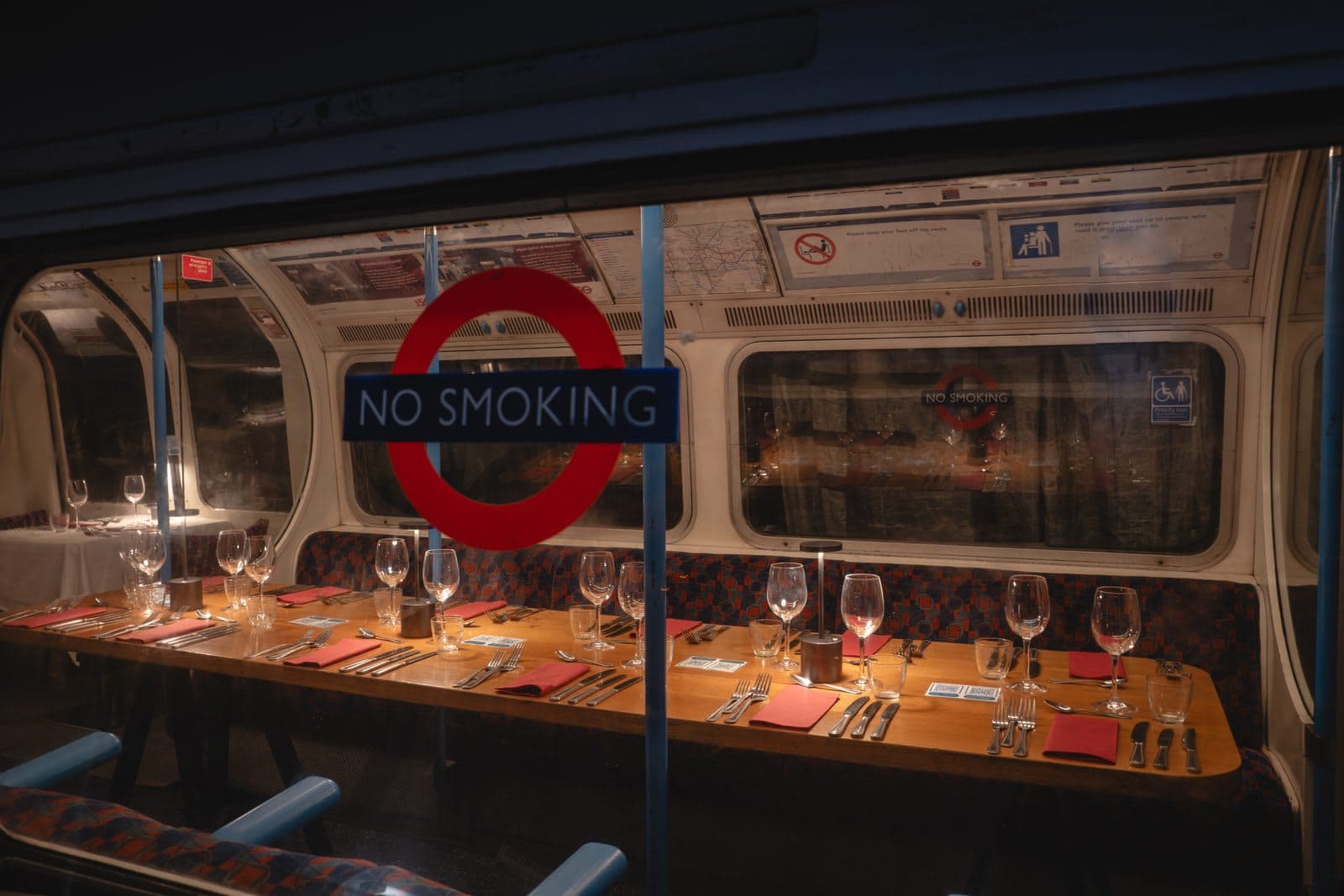 supperclub.tube - dining on a tube train - image 1