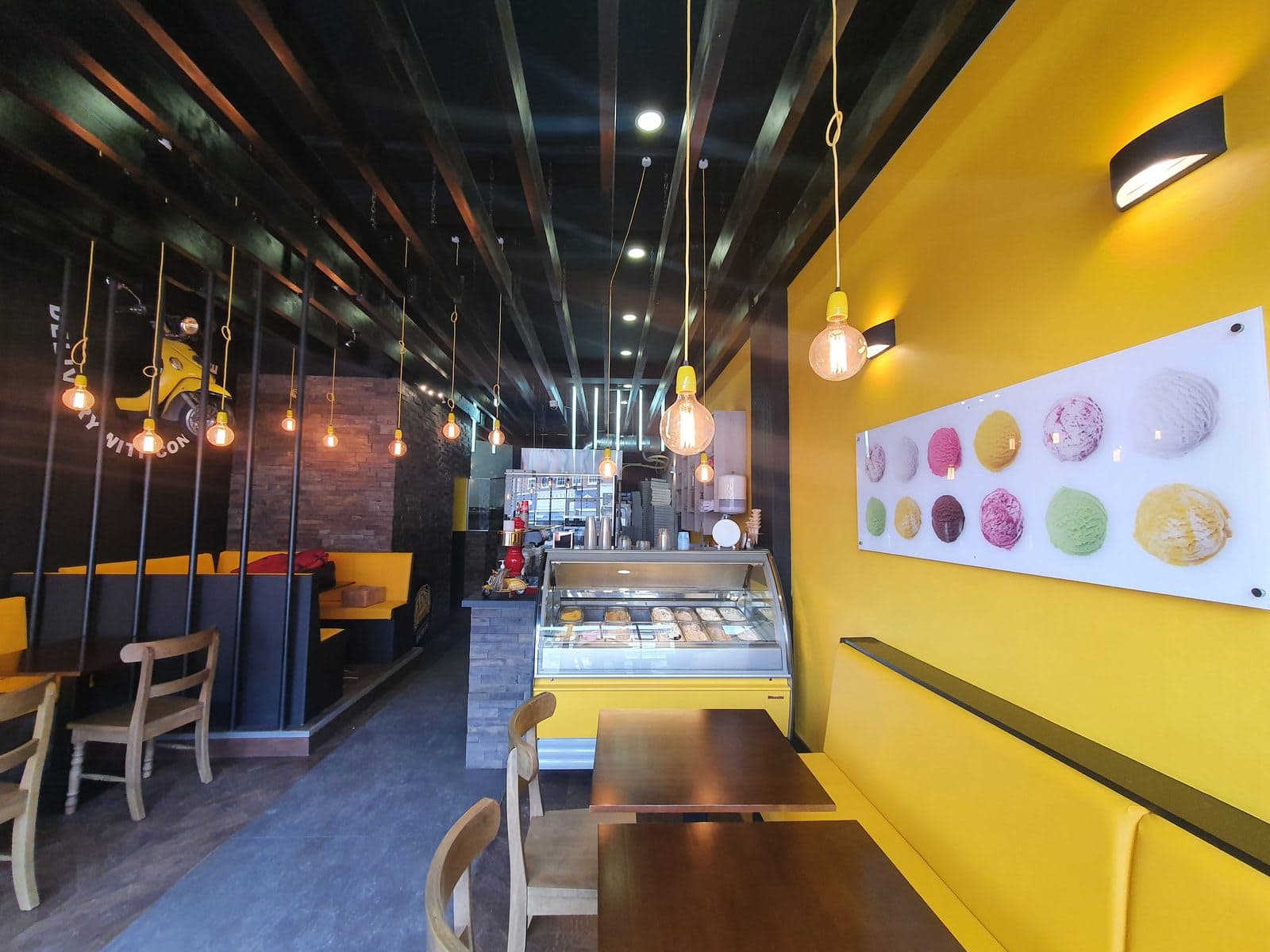 Eli's Pizza (Edgware) - image 1