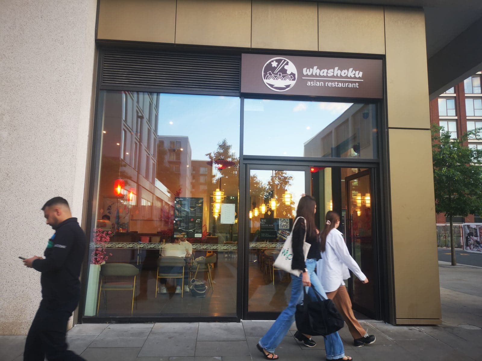 Whashoku Sushi & Bar - image 1