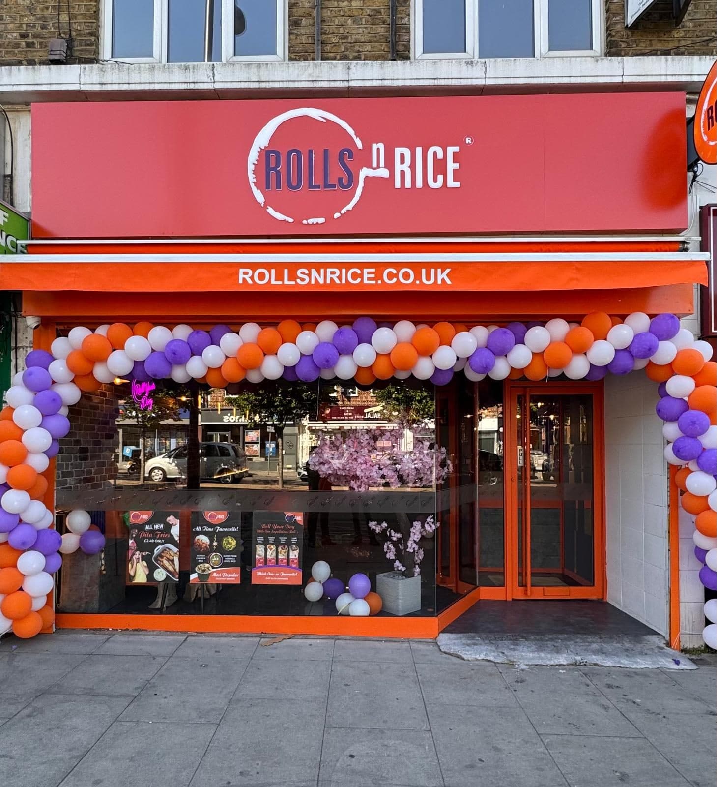 Rolls N Rice - image 1