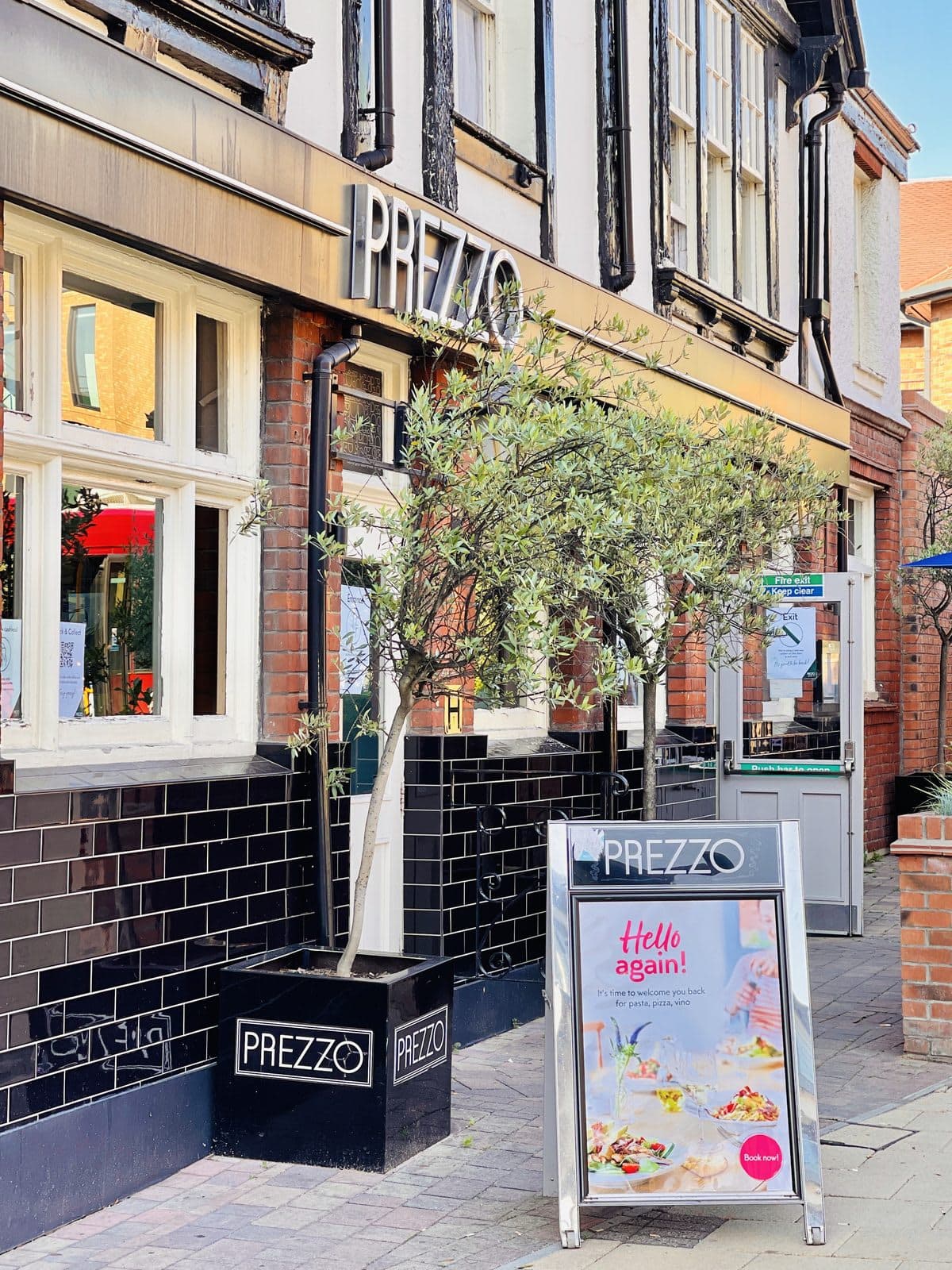 Prezzo Italian Restaurant Uxbridge - image 1