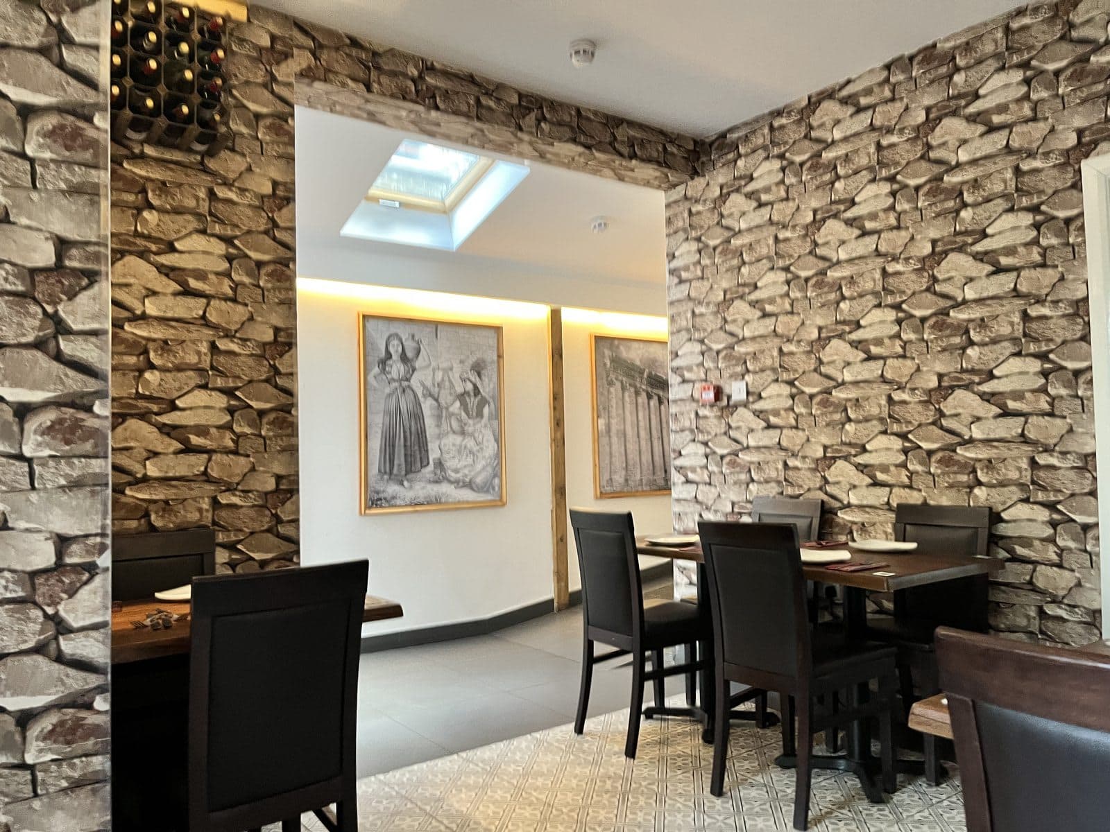 The Cedar Restaurant Kensal Rise - image 1