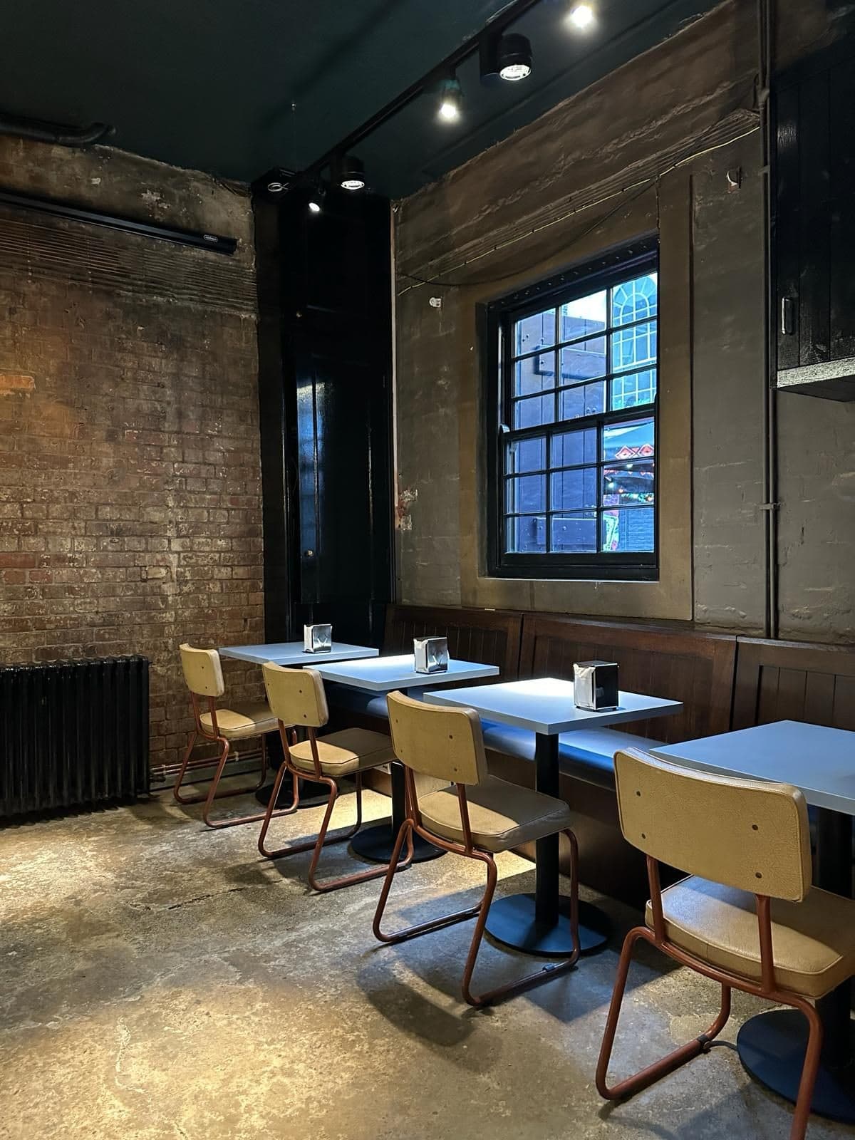 Detroit Pizza Islington Ltd - image 1