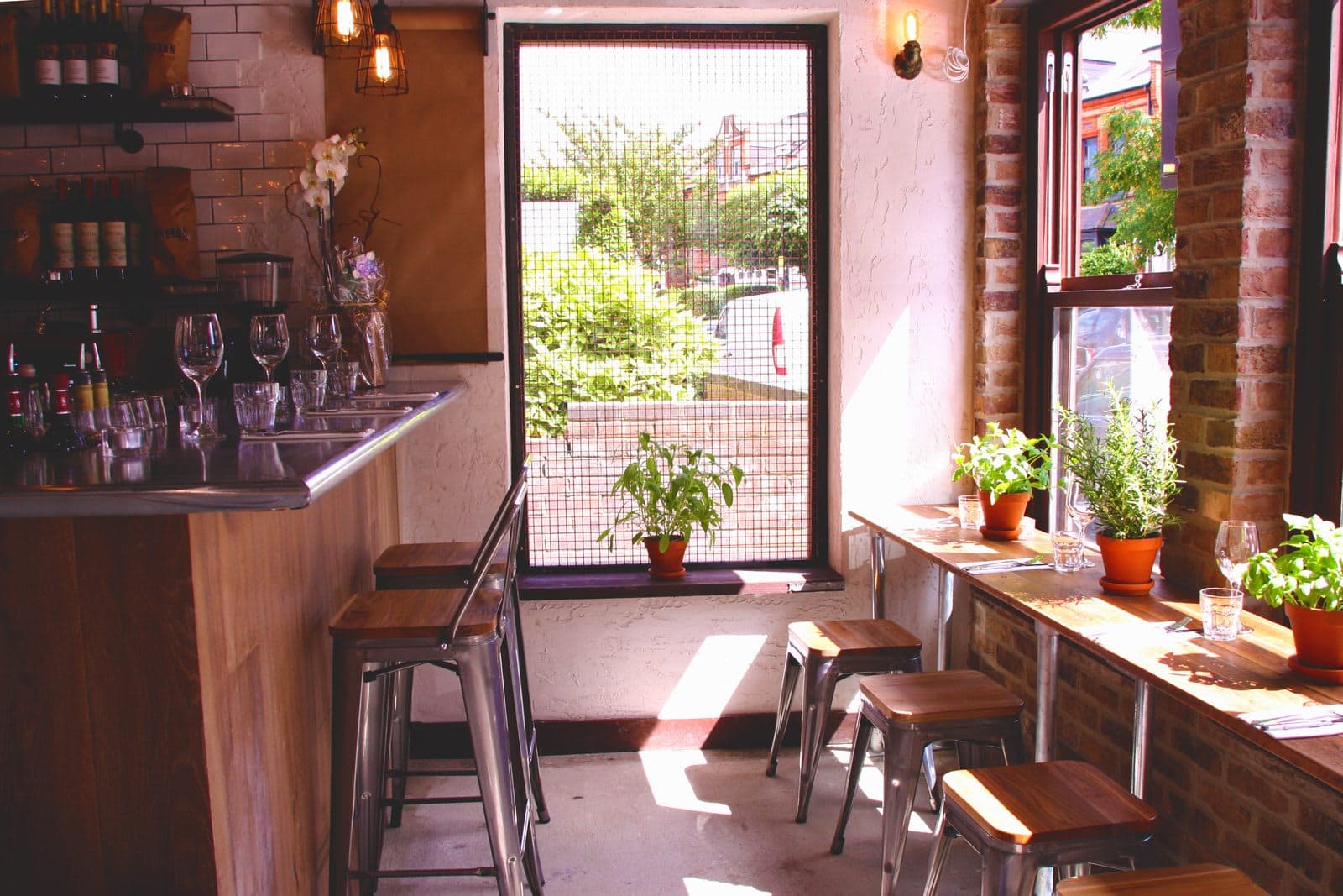 Paesan Crouch End - image 1