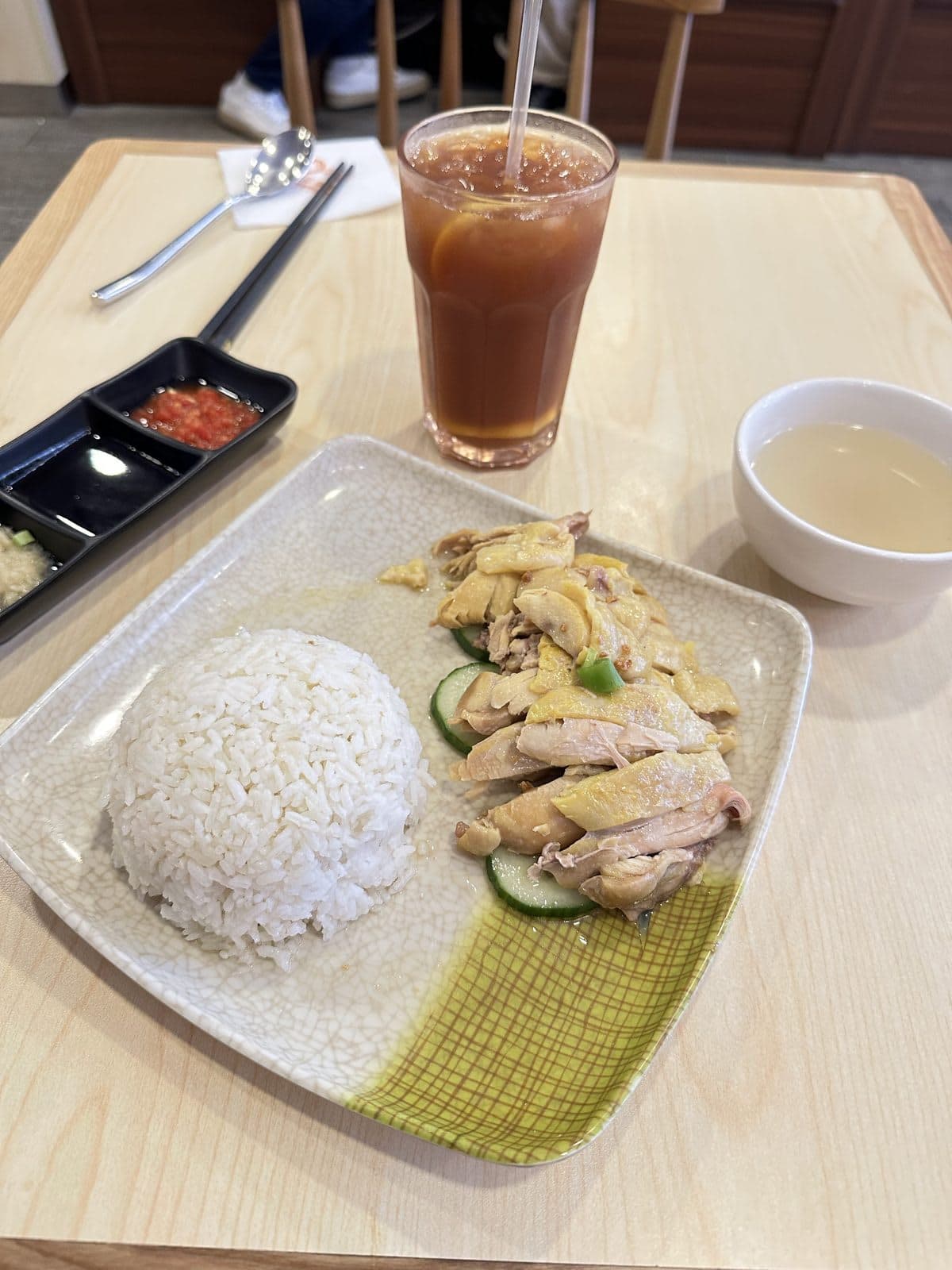 Wamimichi Noodle Bar 和味道港式茶餐廳 - image 1