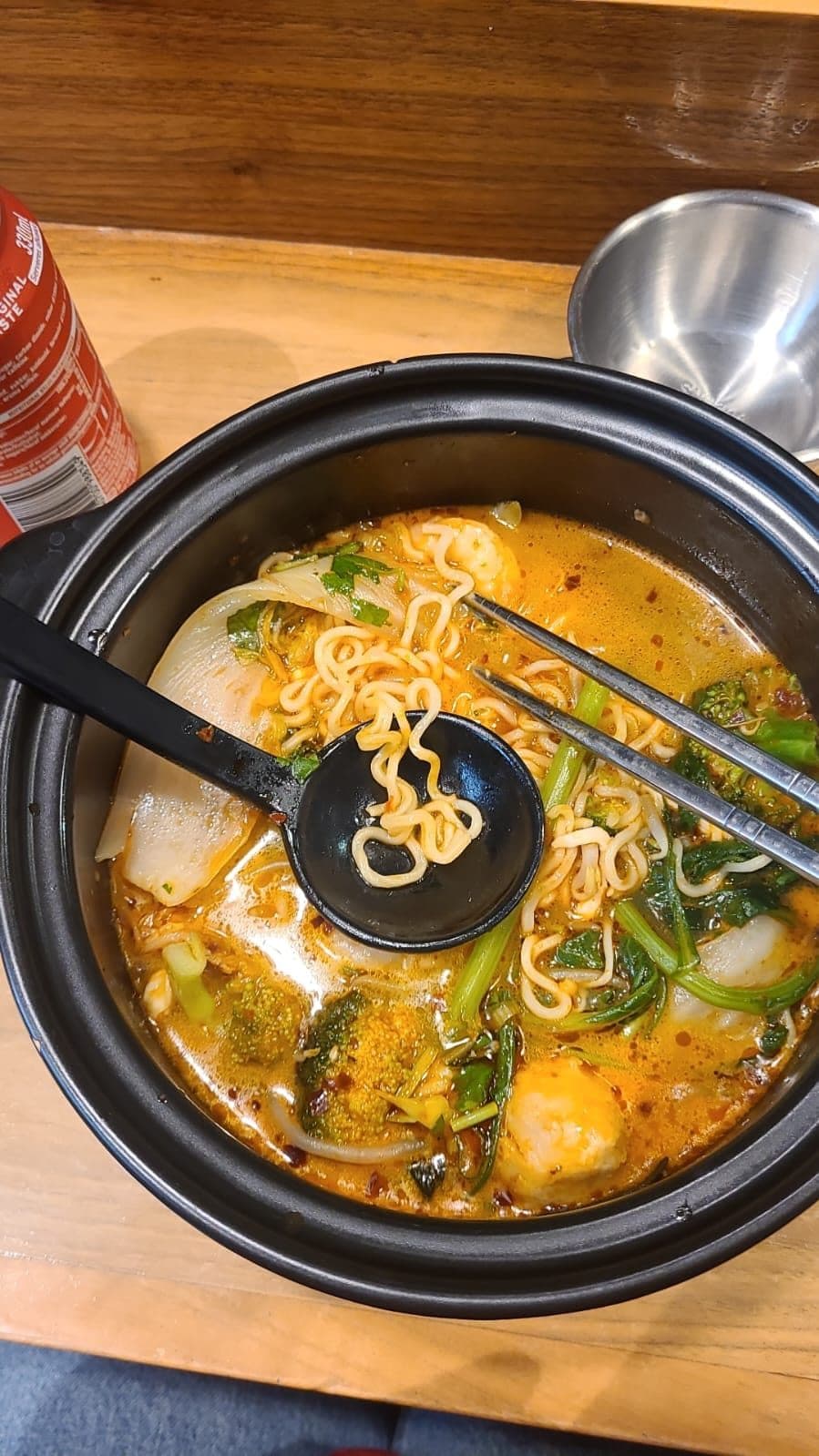 WANG GUI REN HOT POT - image 1