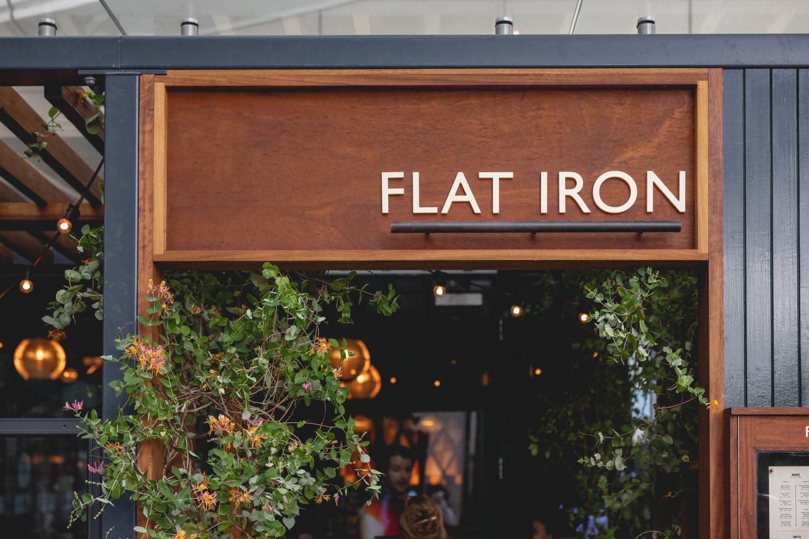 Flat Iron Westfield London - image 1