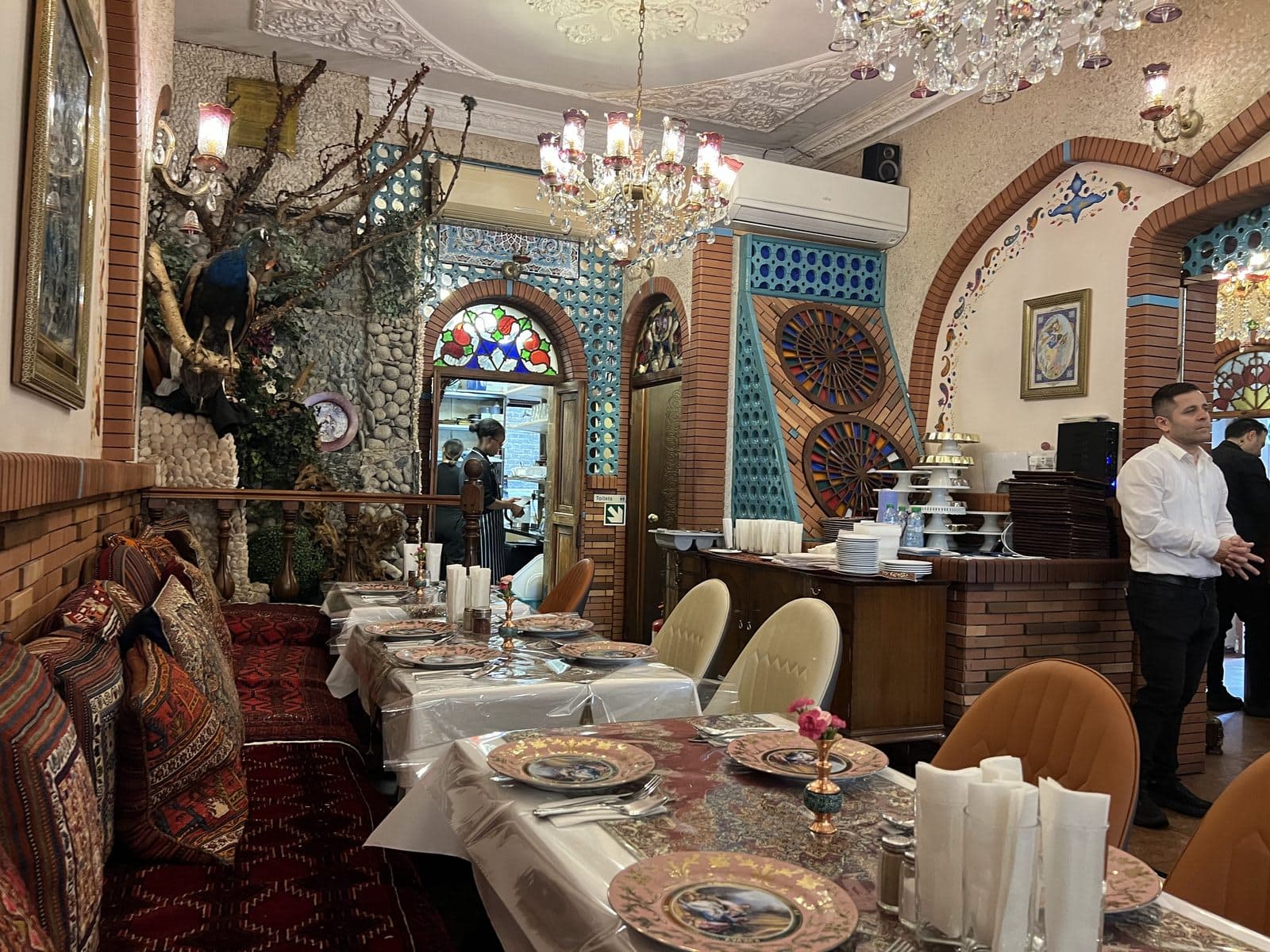 Mahdi Restaurant - image 1