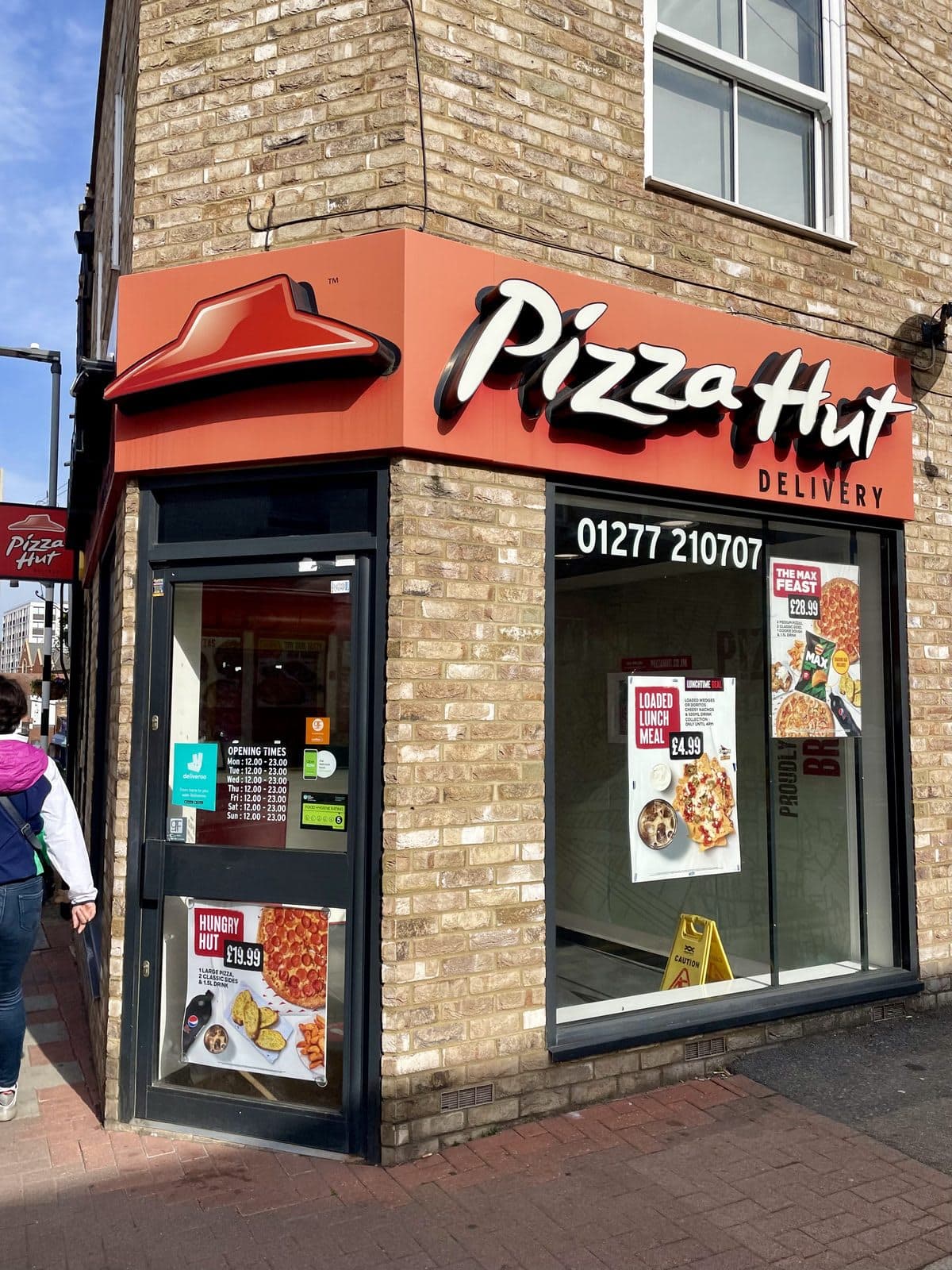 Pizza Hut - image 1