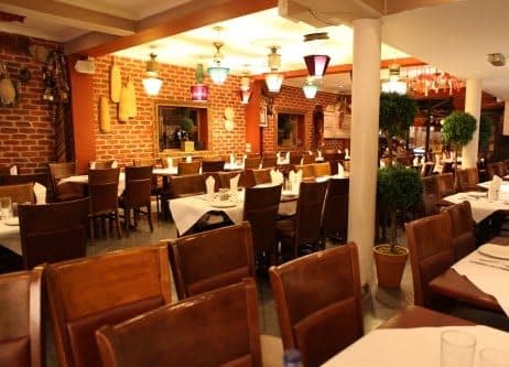Molana Persian Restaurant - image 1
