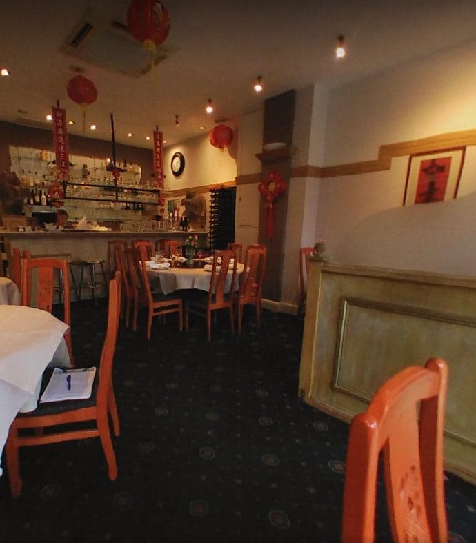 Heen's Restaurant Sutton - image 1