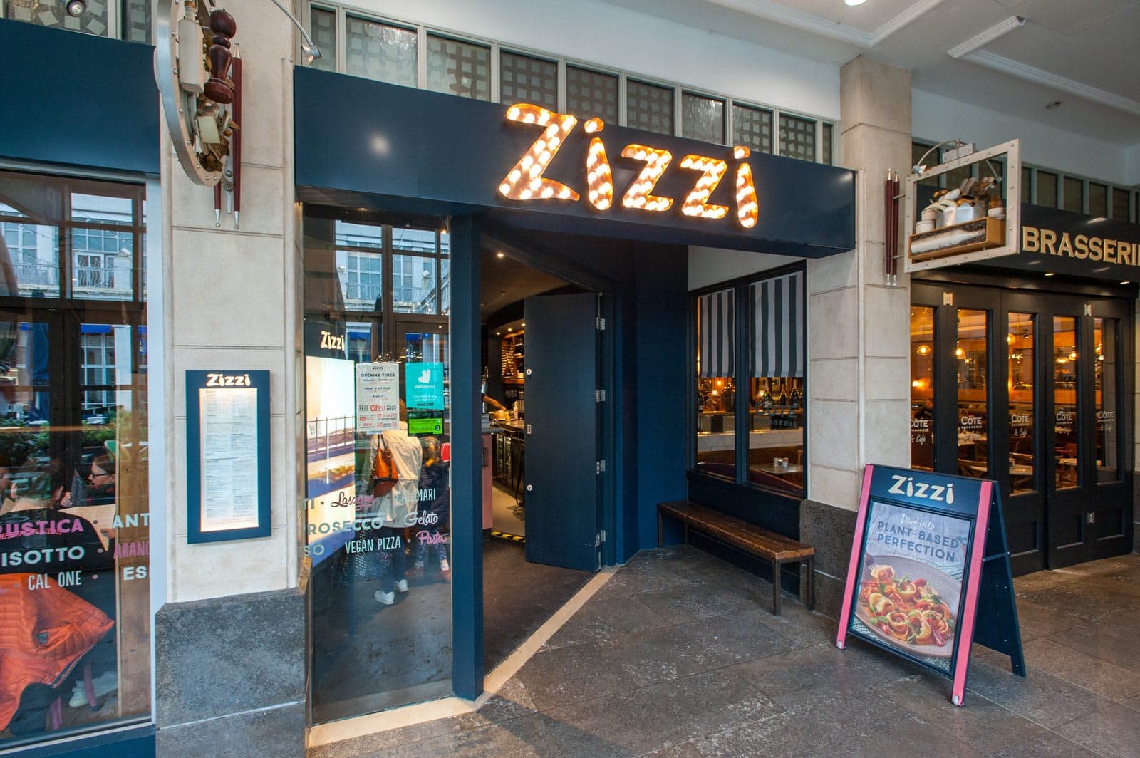 Zizzi - Bluewater - image 1