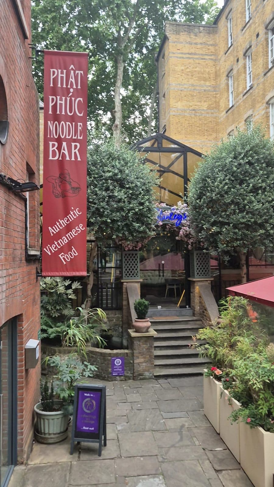 Phat Phuc Noodle Bar - image 1