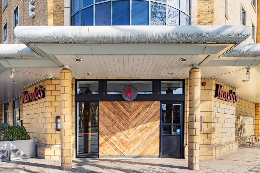 Nando's Stratford - image 1