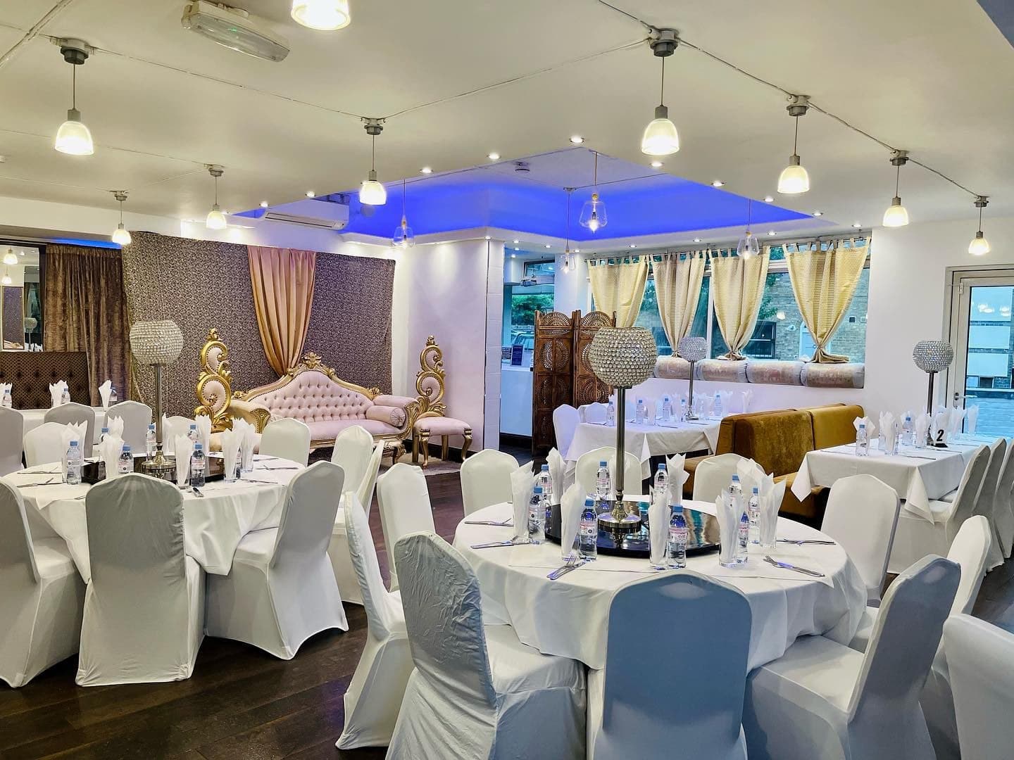 City Of Paris Restaurant & Banqueting Venue - image 1