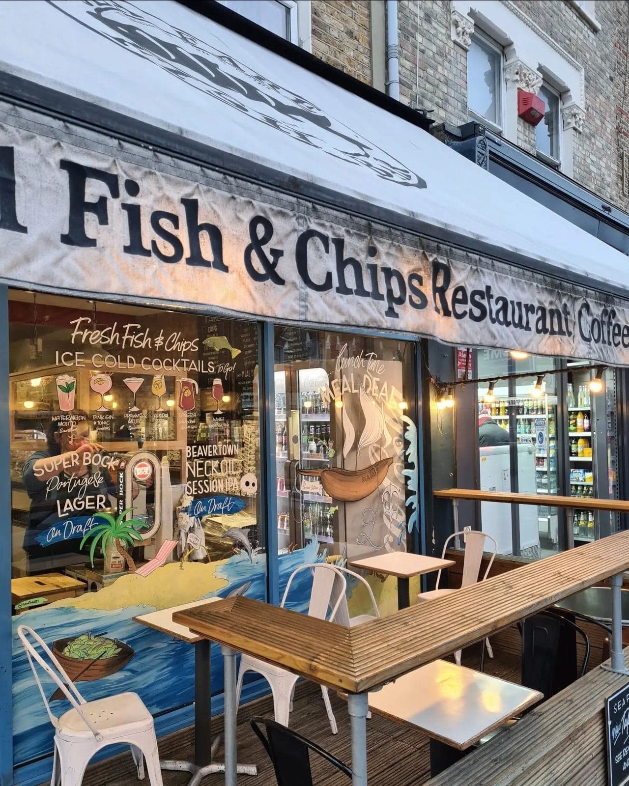 Sea Fare Fish Bar - image 1