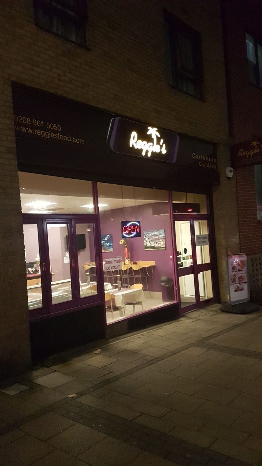 Reggie's Caribbean Cuisine - image 1