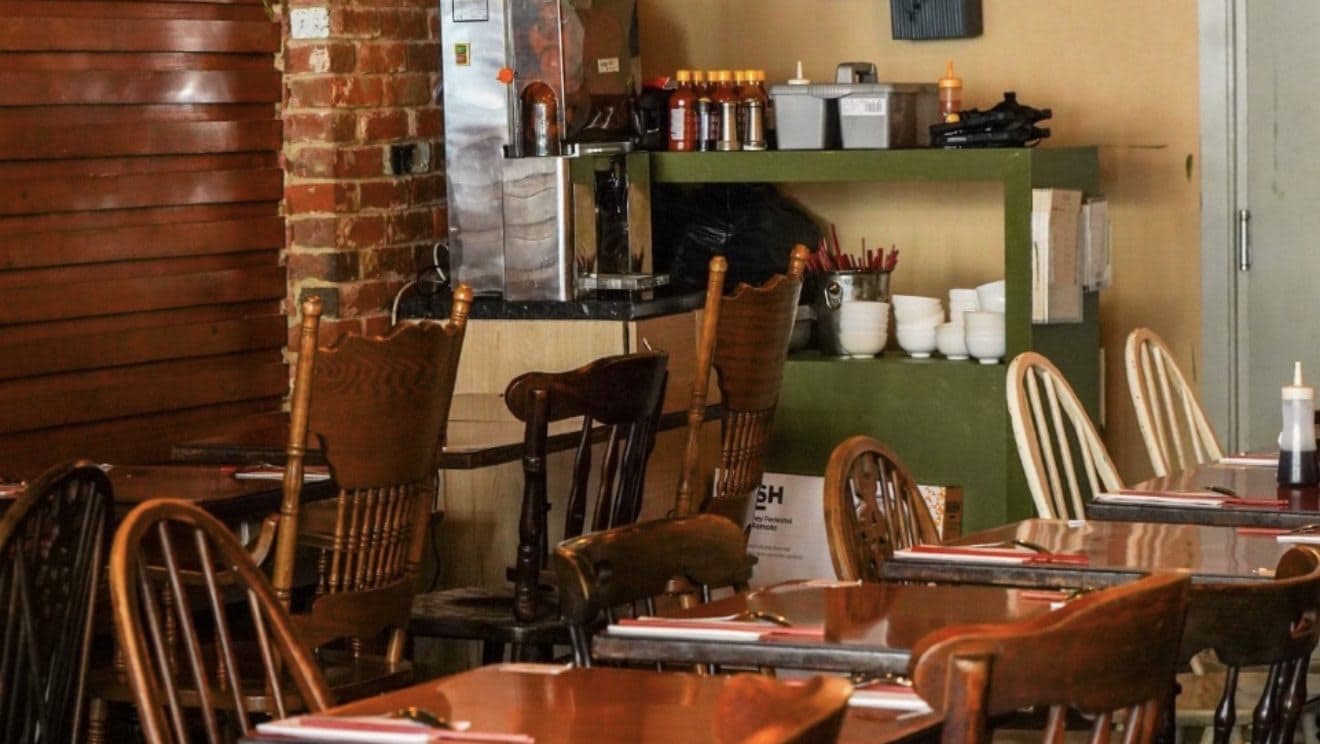 Nón - Vietnamese restaurant - image 1