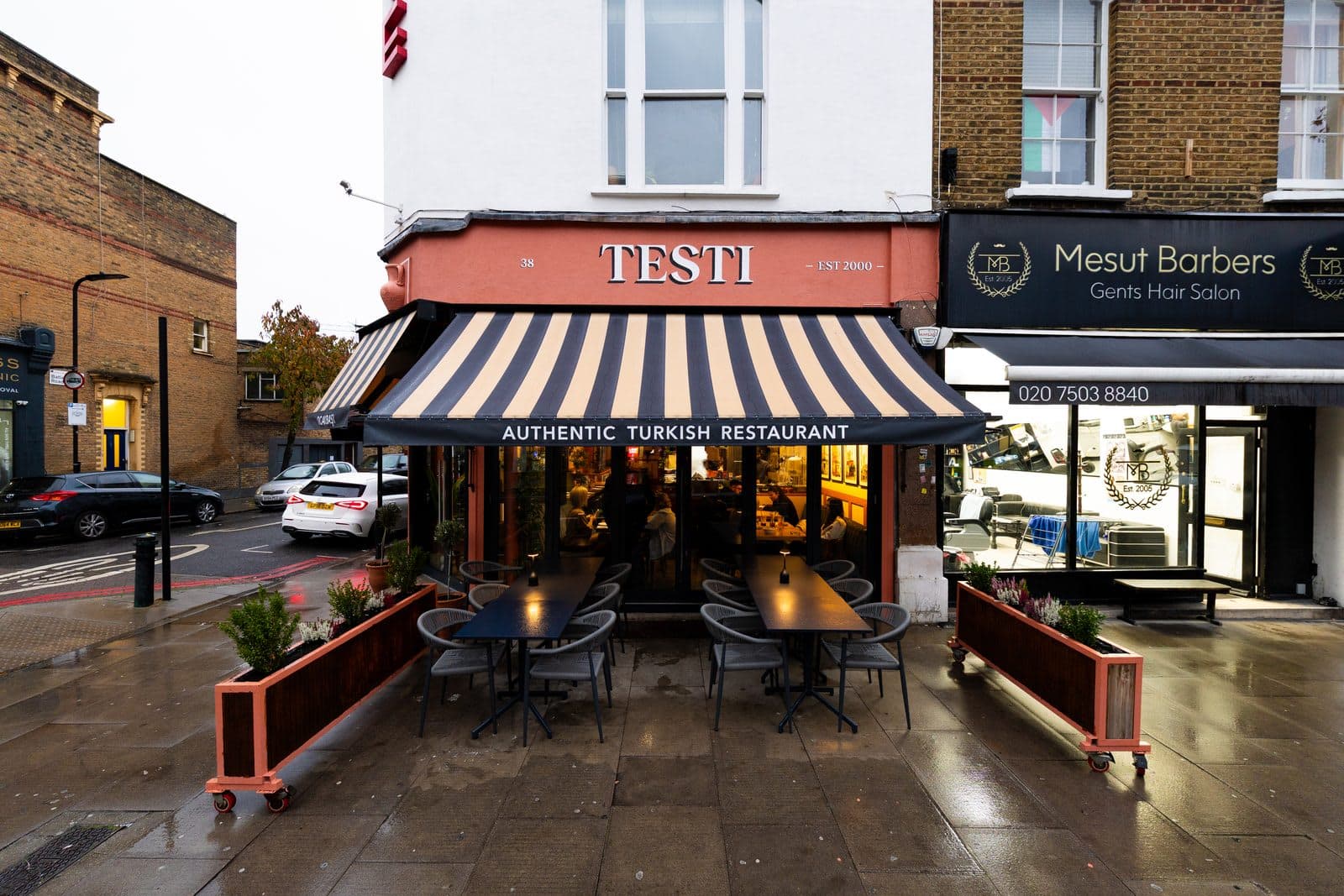 Testi Restaurant - image 1