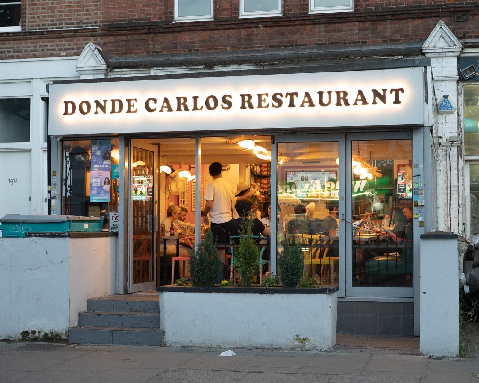 Donde Carlos - image 1