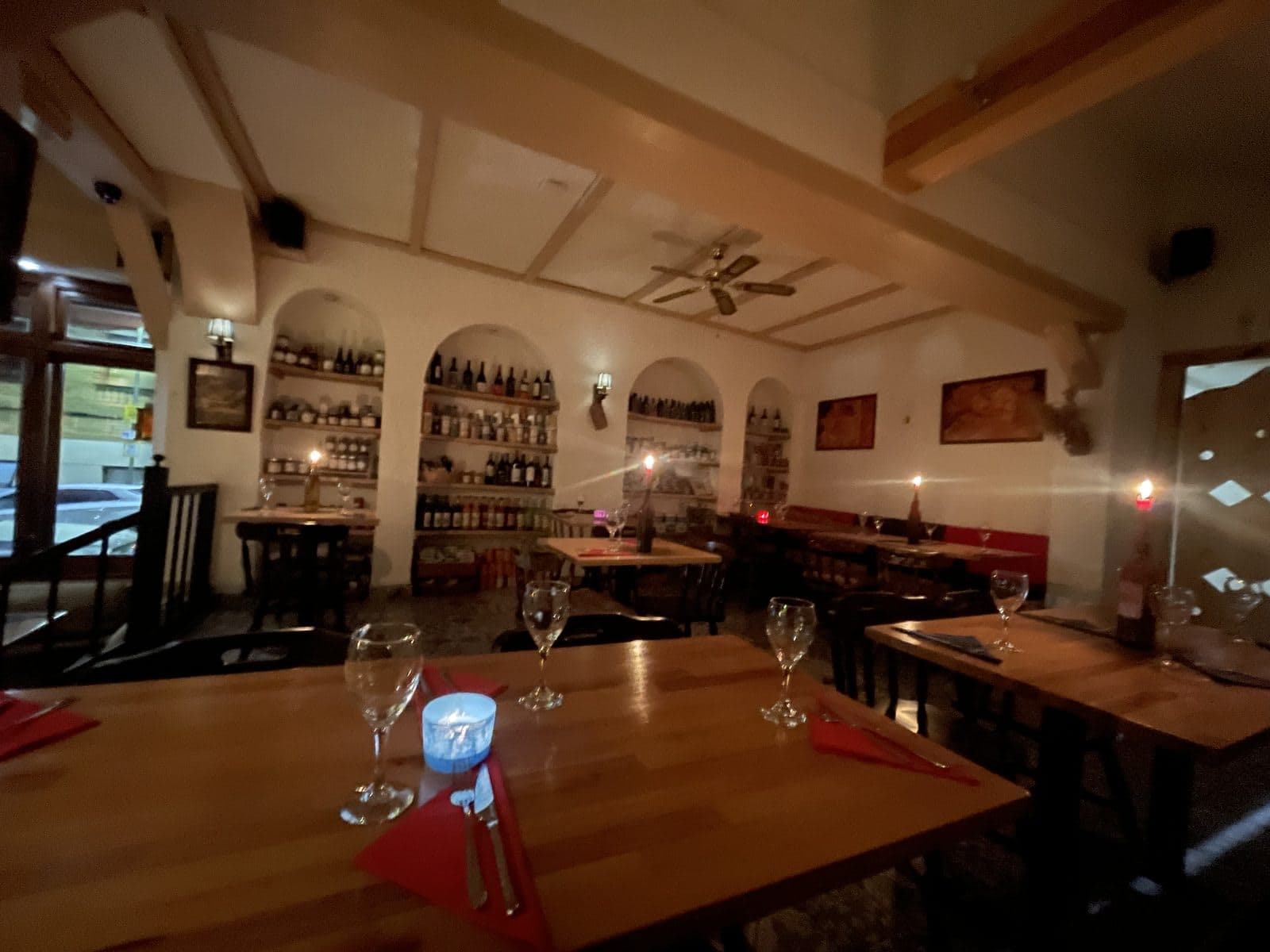 La Viña Tapas Bar Restaurant - image 1