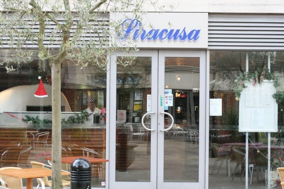 Siracusa - Italian Restaurant Brentford - image 1