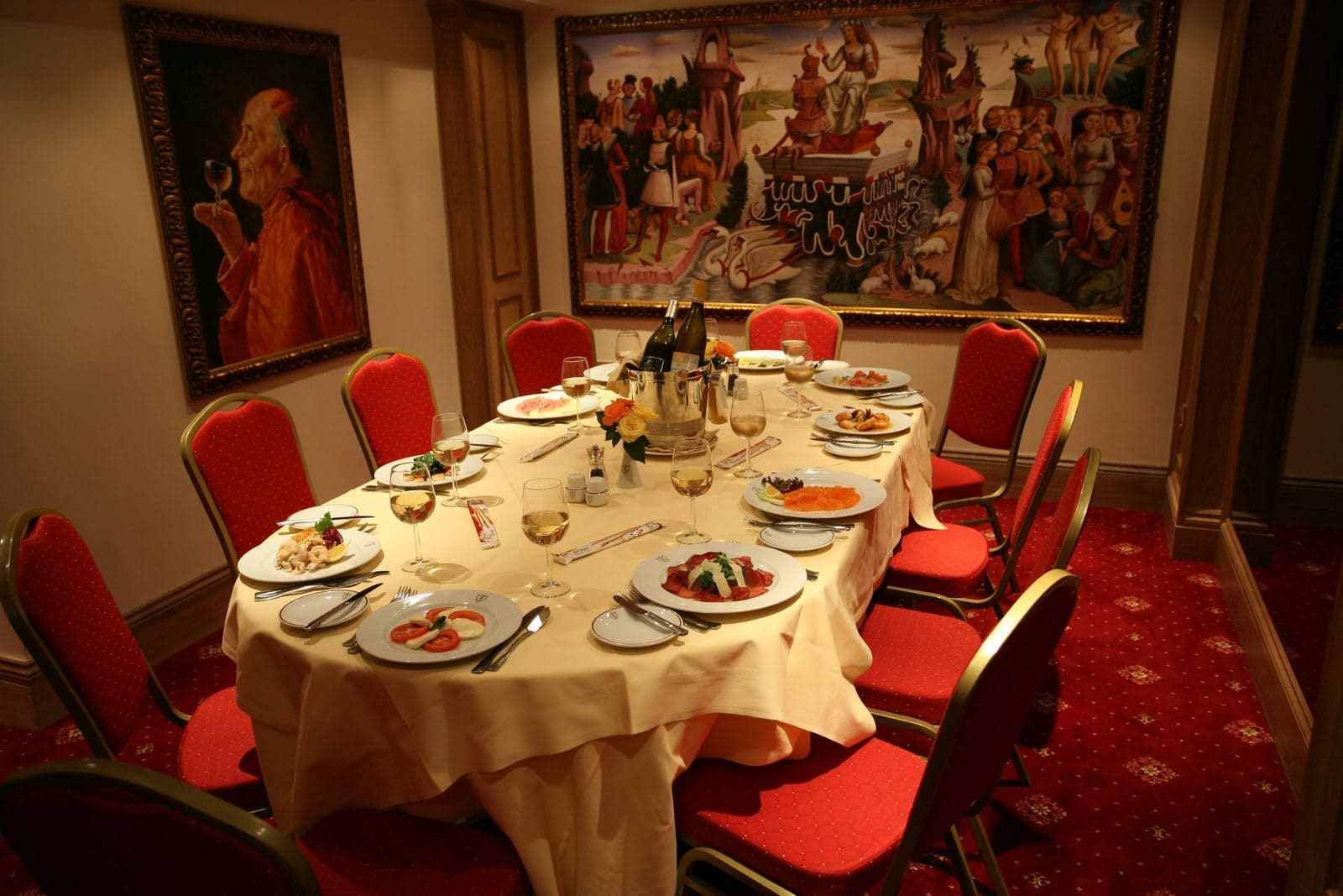 Bolton's Restaurant - image 1
