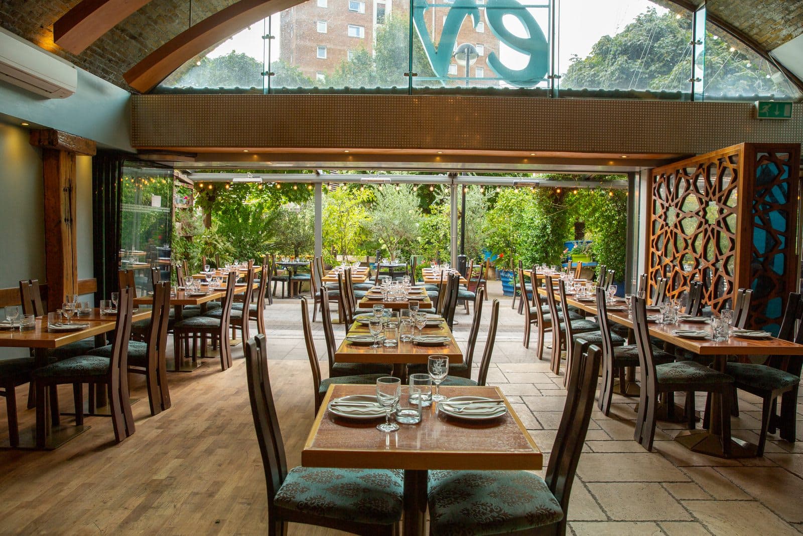 Ev Restaurant - image 1