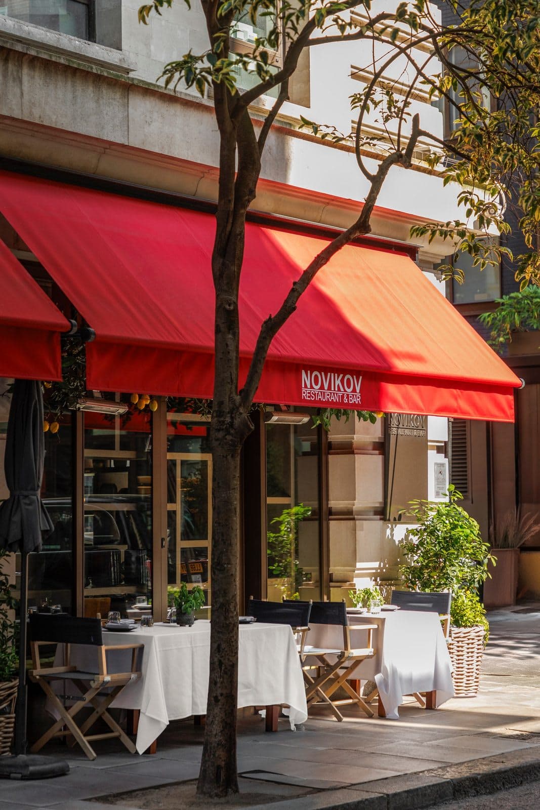Novikov Restaurant & Bar - image 1
