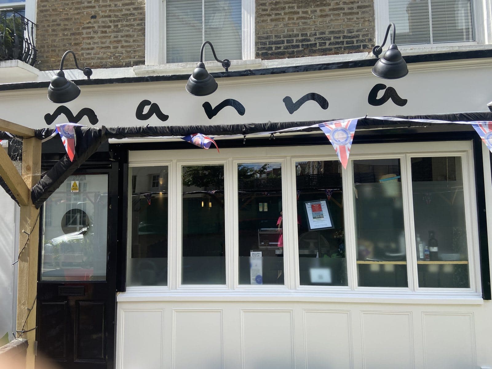 MannaLondon Restaurant - image 1