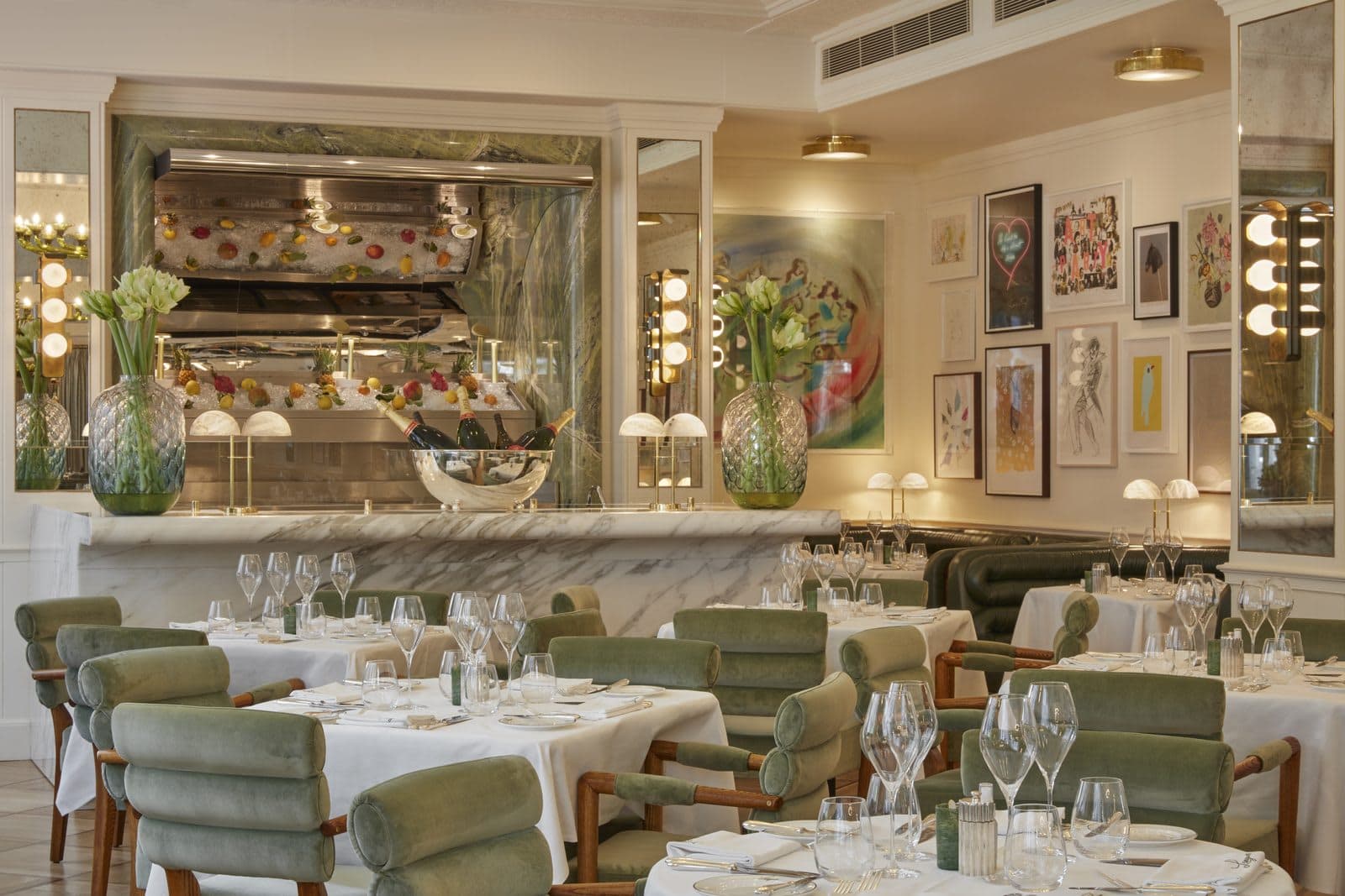 Langan's Brasserie - image 1