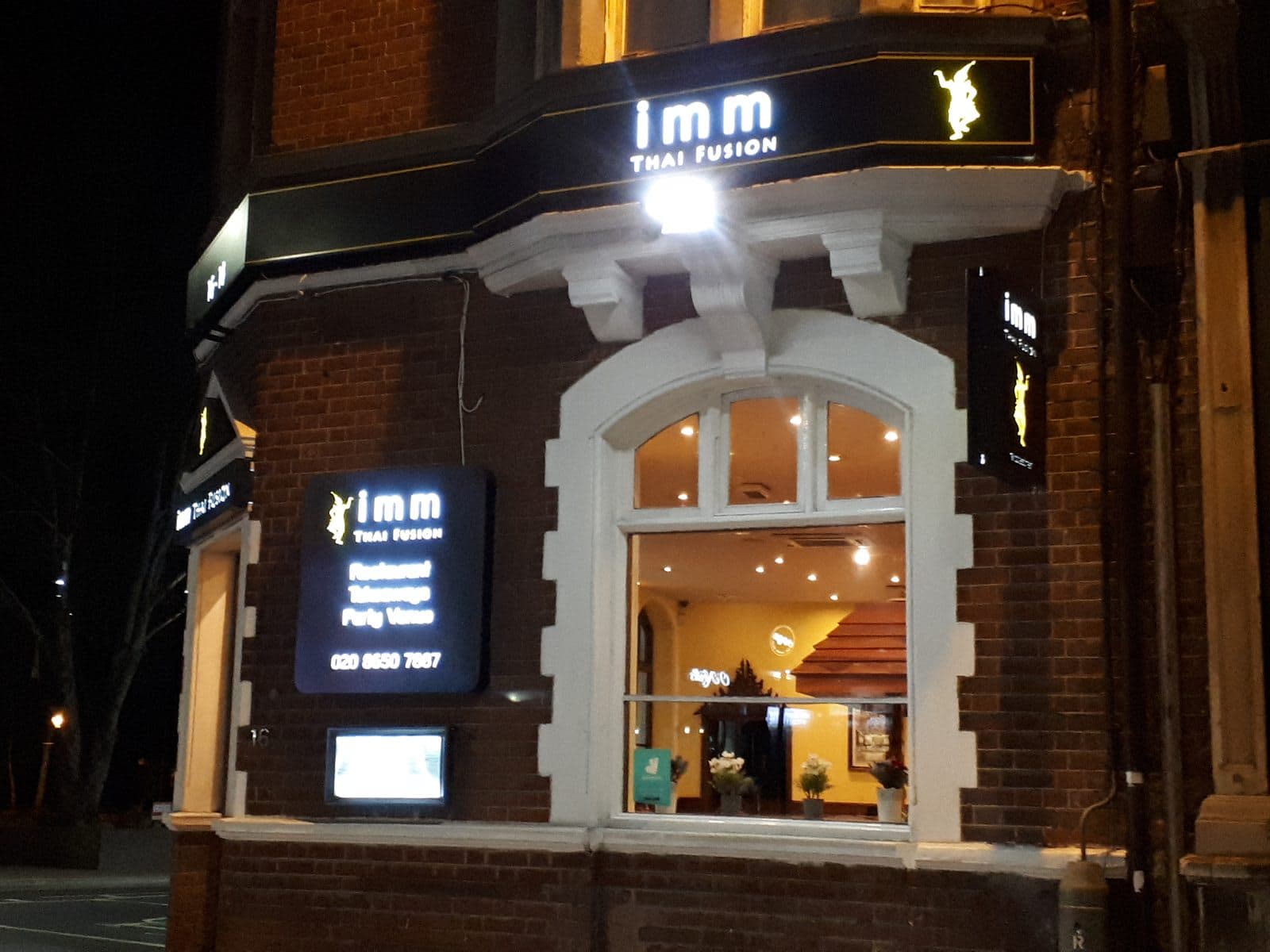 Imm Thai Fusion Beckenham - image 1