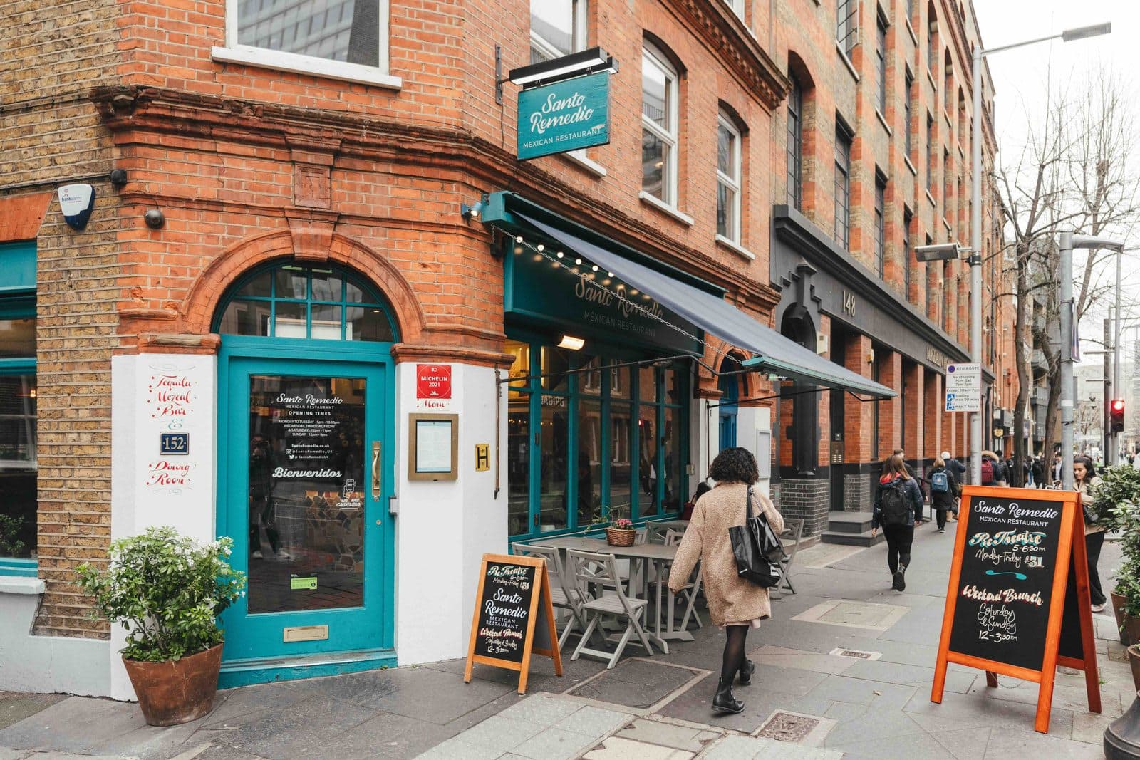Santo Remedio - Asador, London Bridge - image 1