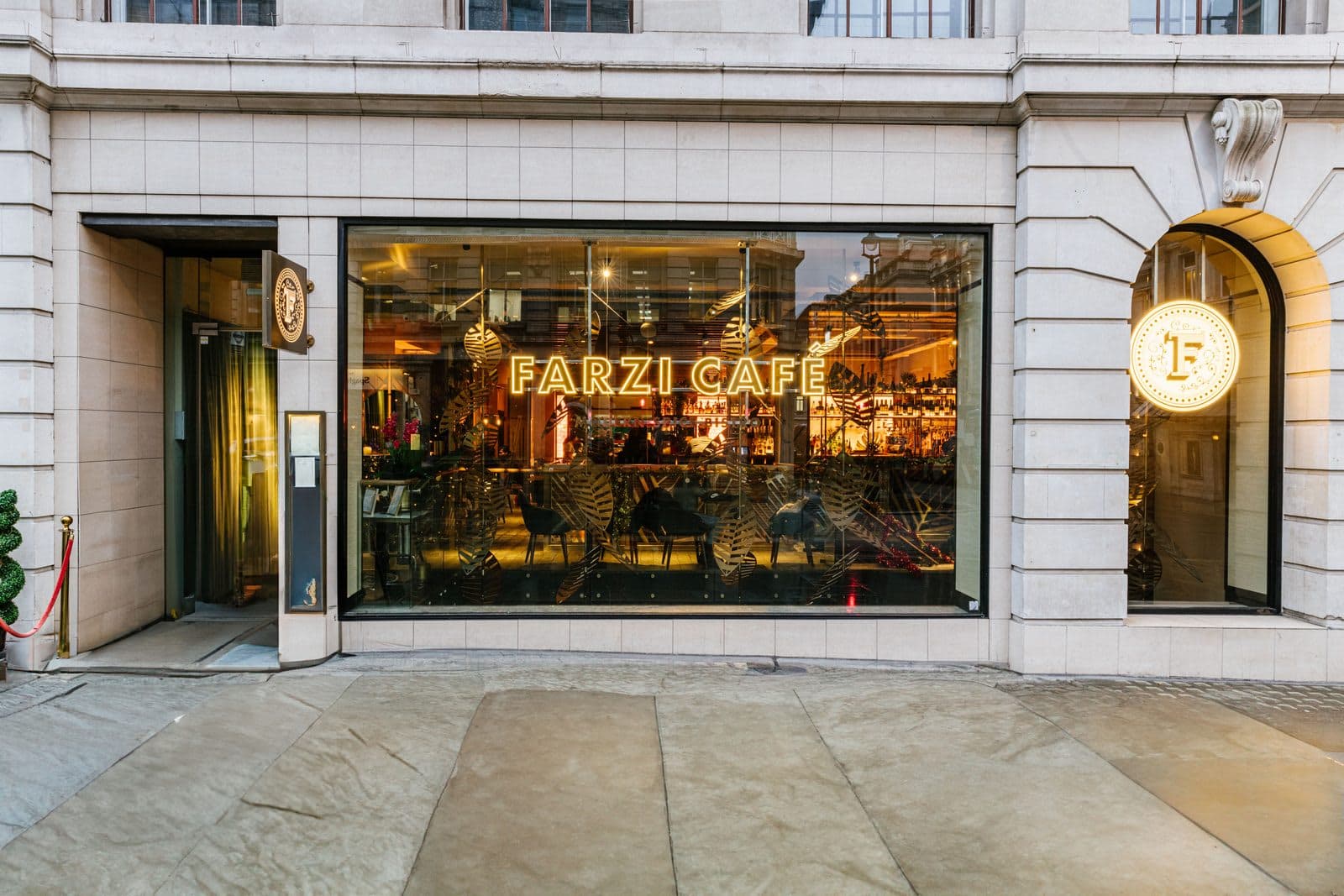 Farzi London - image 1