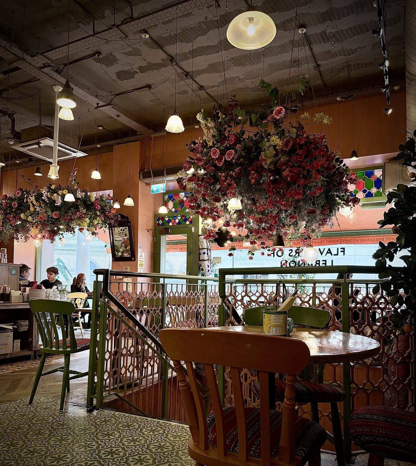 Comptoir Libanais - image 1