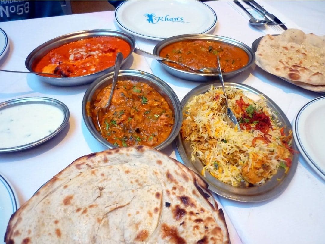 Khan's Restaurant - image 1
