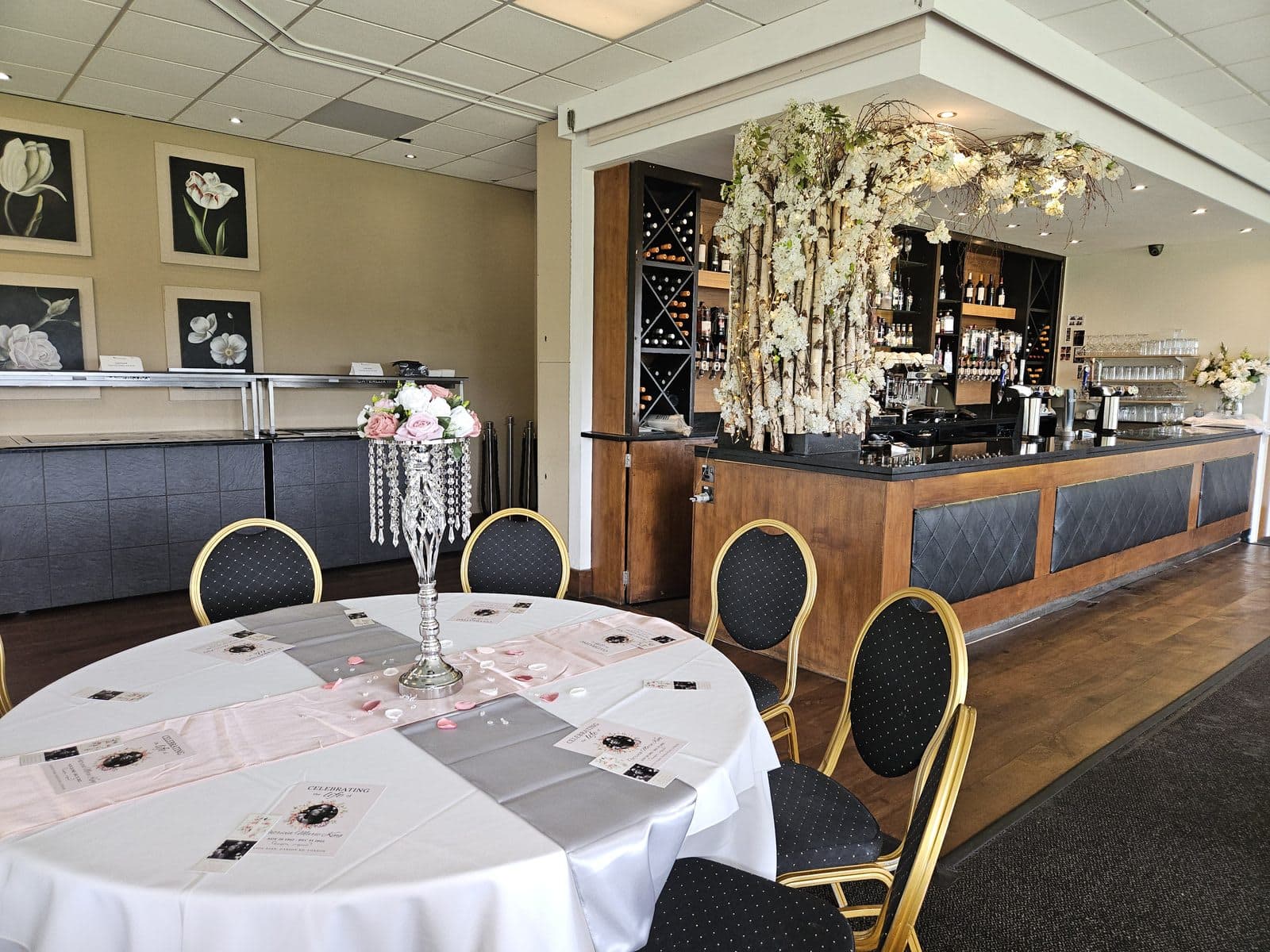 The Boathouse Function Suite & Sunday Carvery - image 1
