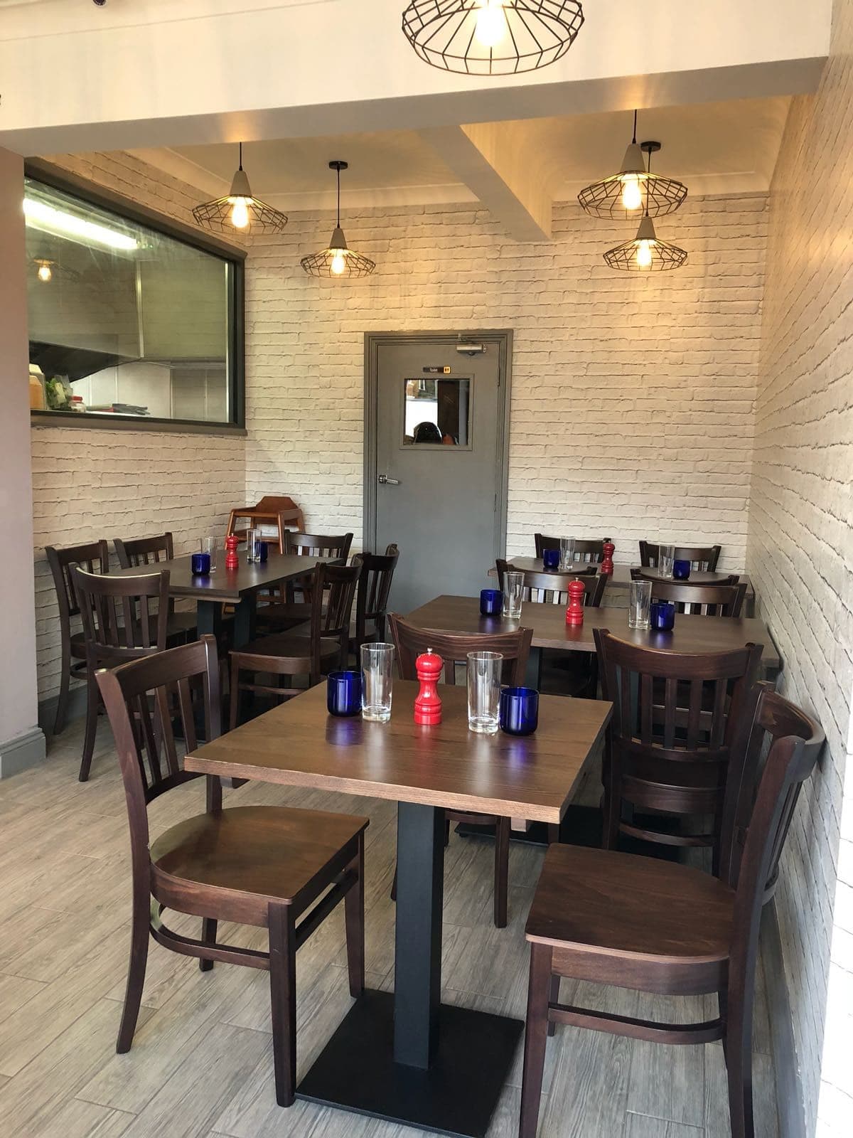 Whyteleafe Pizza & Grill - image 1