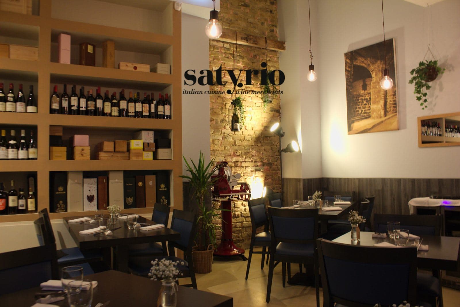 Satyrio- Italian Restaurant & Wine Merchants - image 1