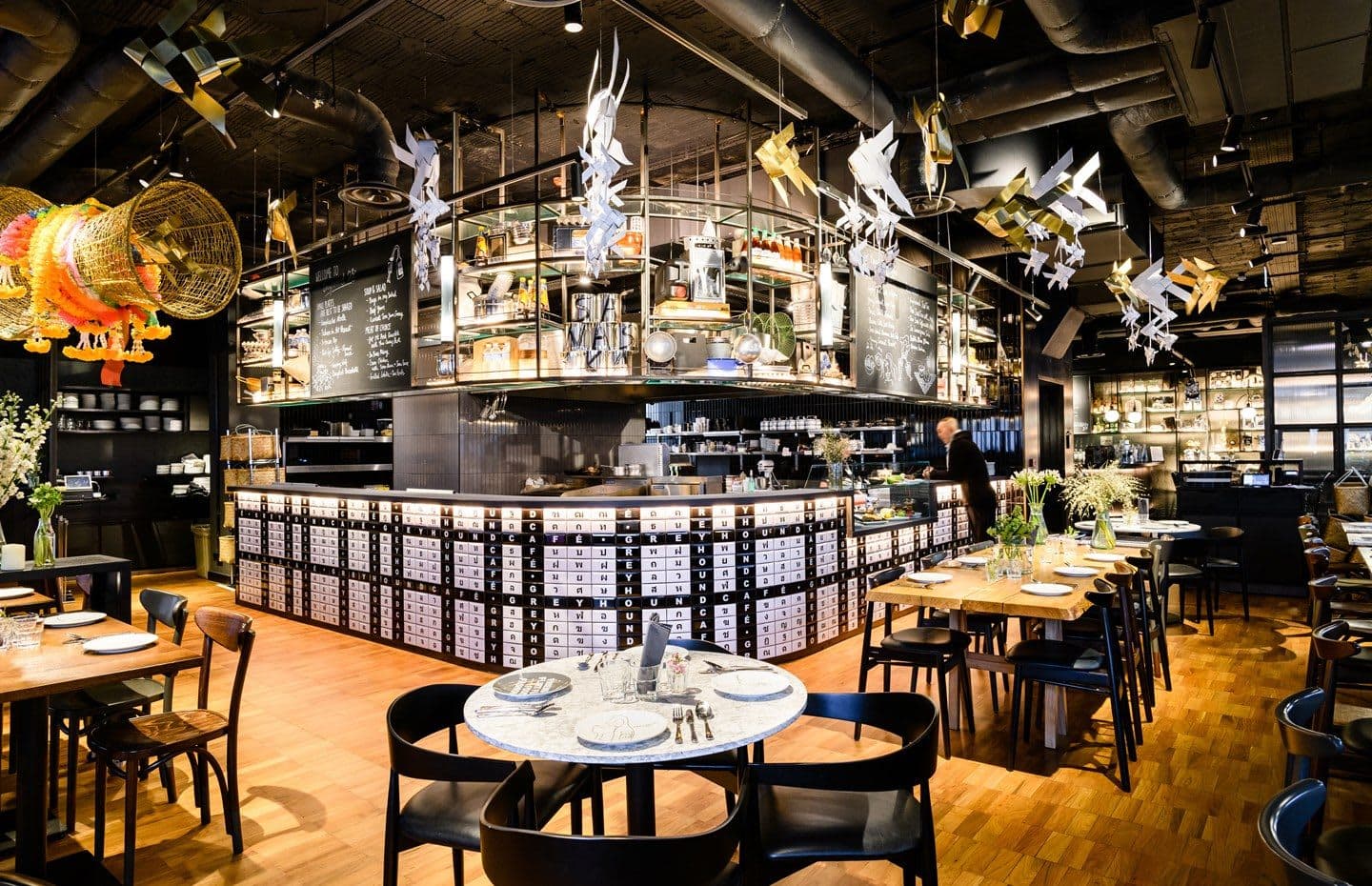 Greyhound Café - image 1