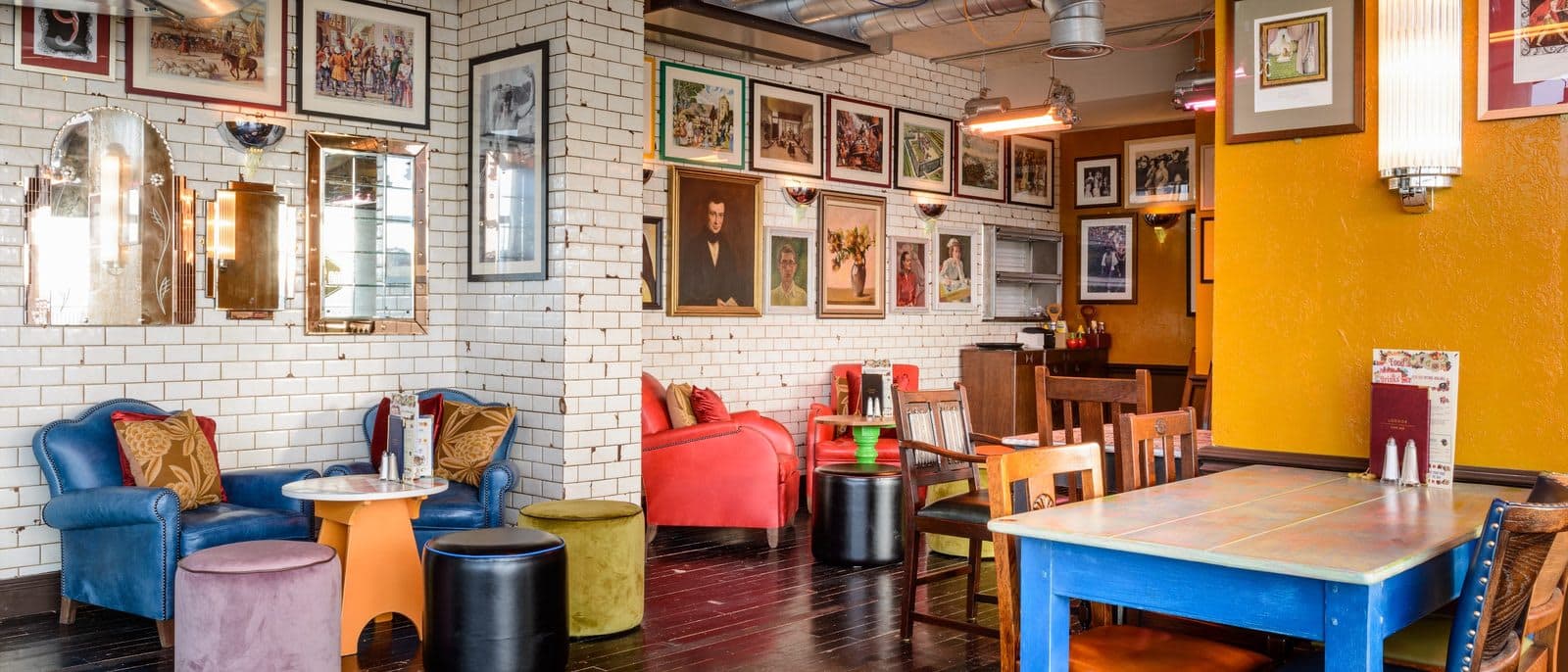 Caballo Lounge - image 1