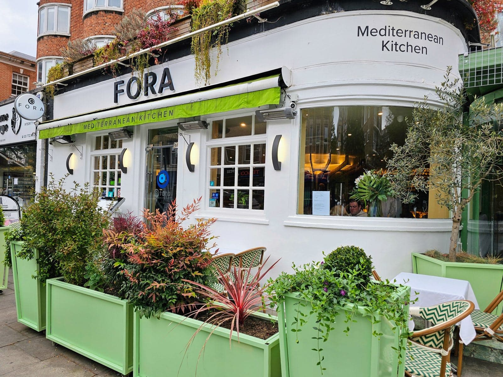 Fora Restaurant - image 1