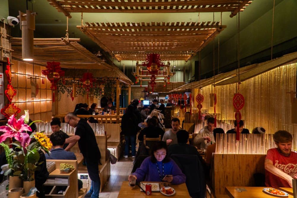 Bamboo Inn - image 1