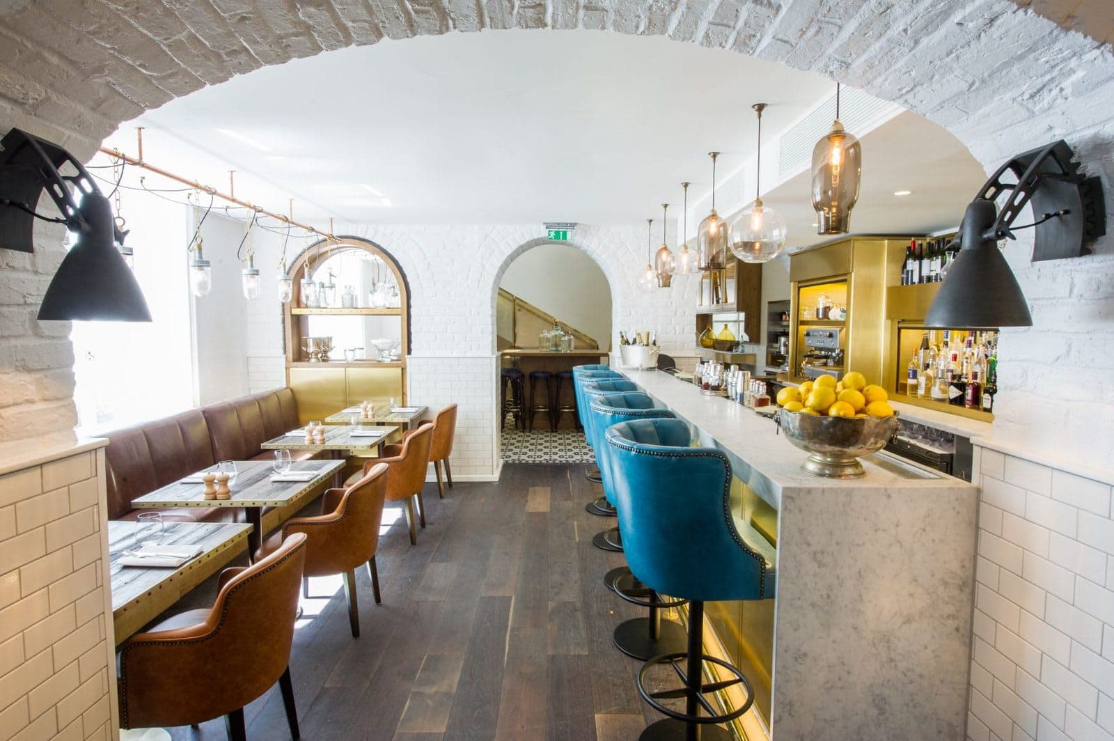 Apero Restaurant & Bar - image 1