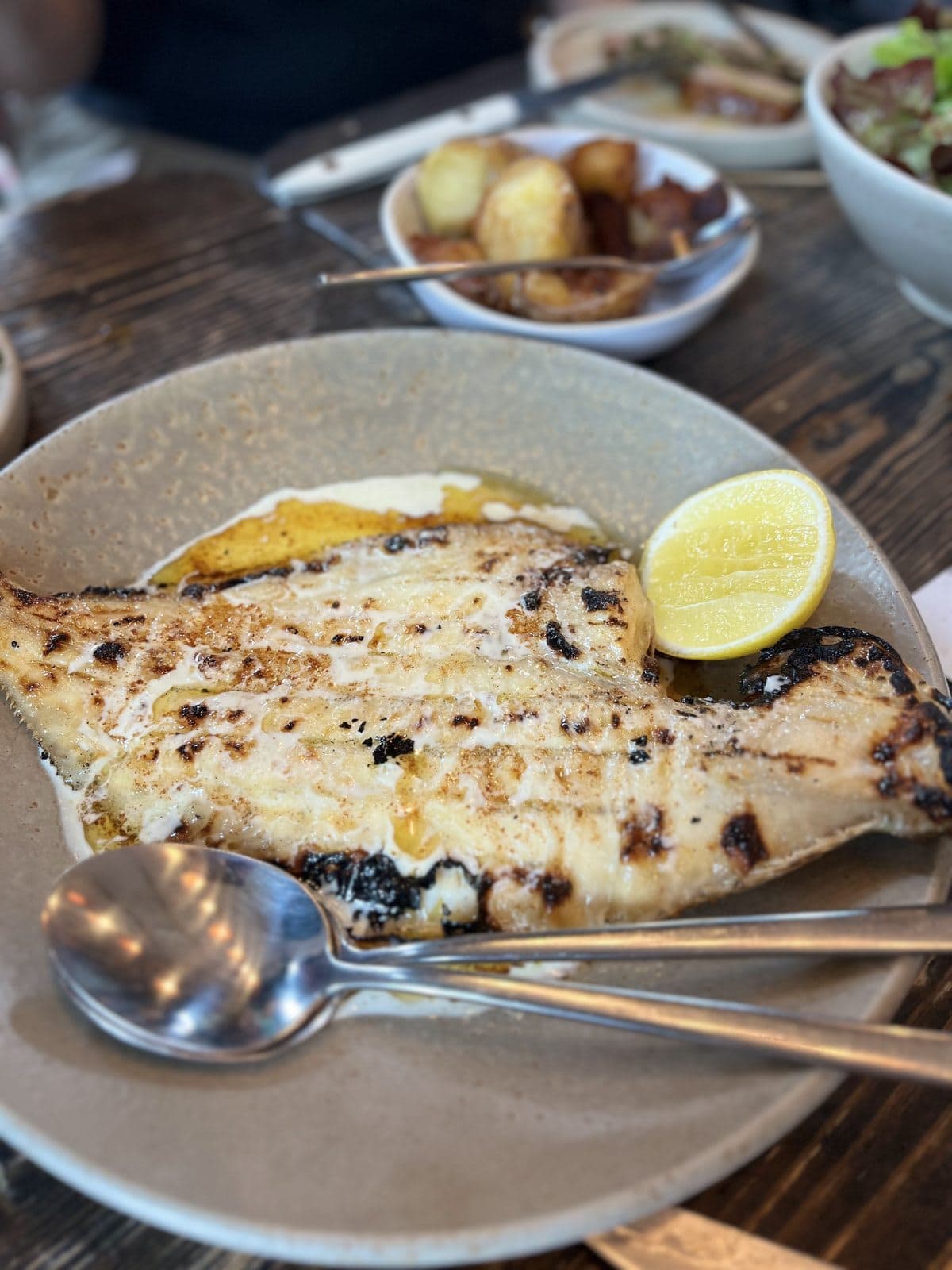 Sune Restaurant - image 1