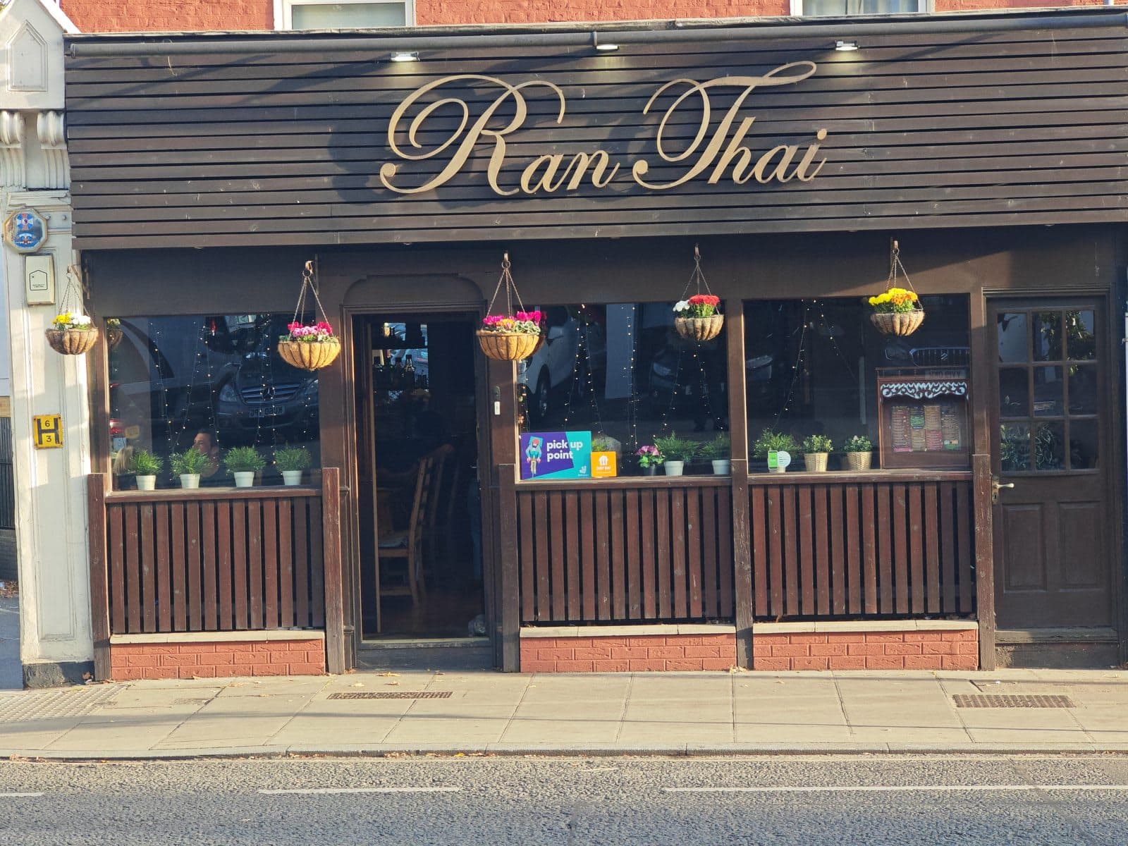 Ran Thai Restaurant - image 1